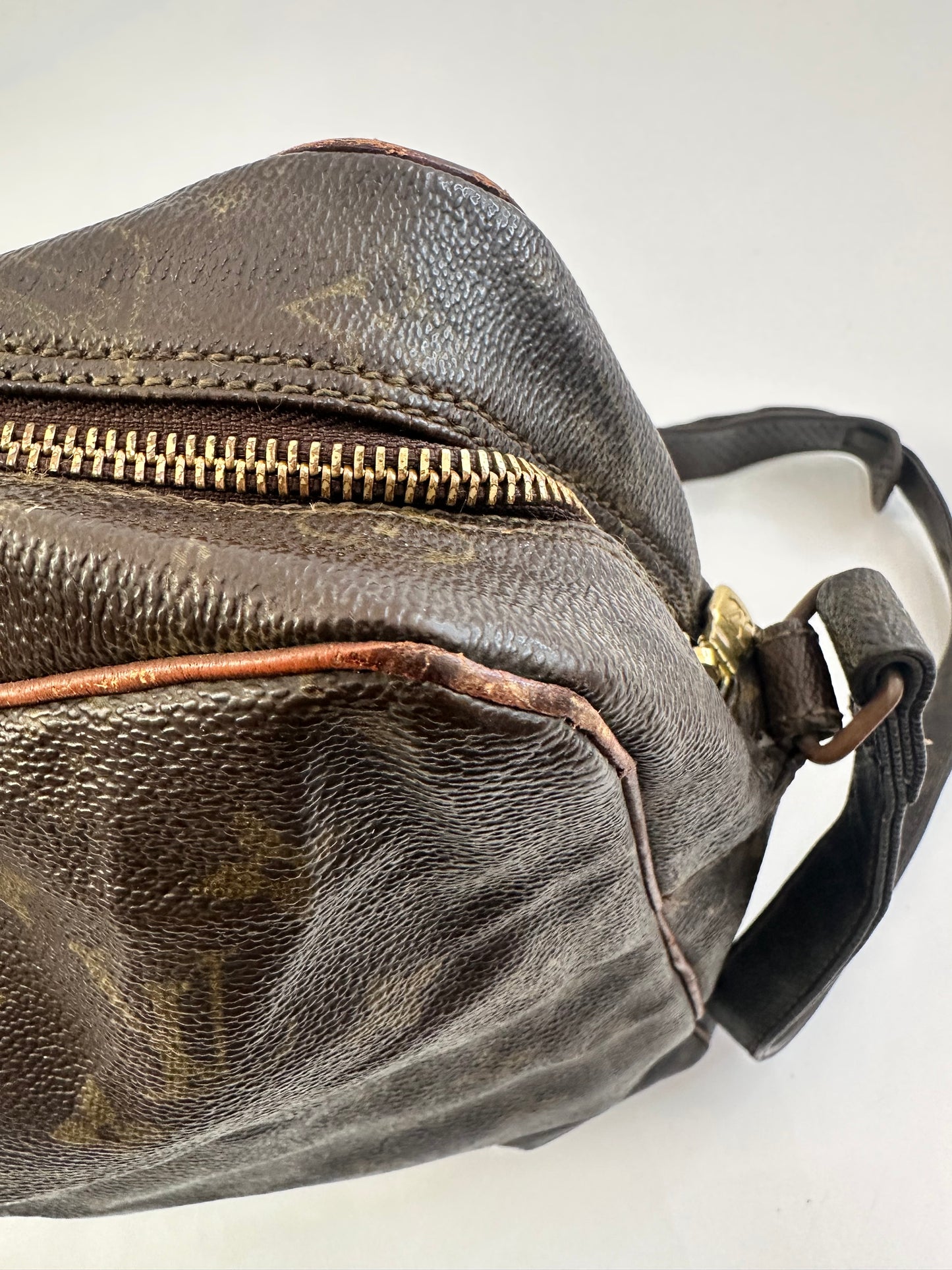 Louis Vuitton Vintage Monogram Canvas Marceau GM Messenger Bag
