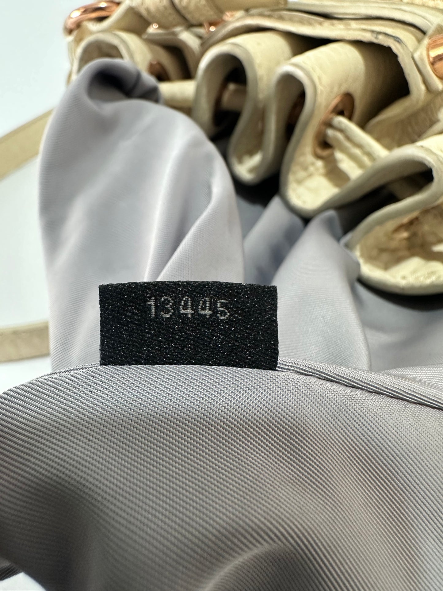 ALEXANDER WANG Bucket Diego Nearly White Leatger Hobo Bag