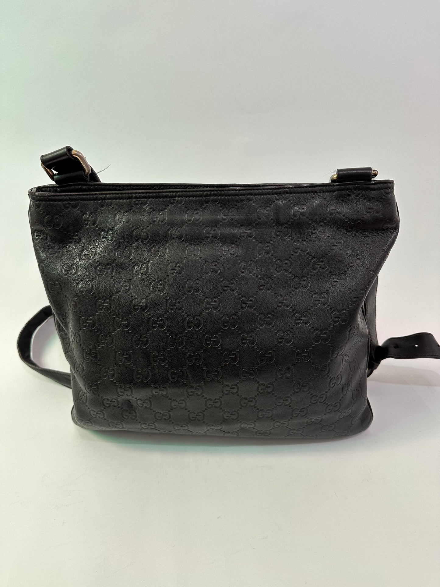 GUCCI Black Guccissima Leather Slim Messenger Bag