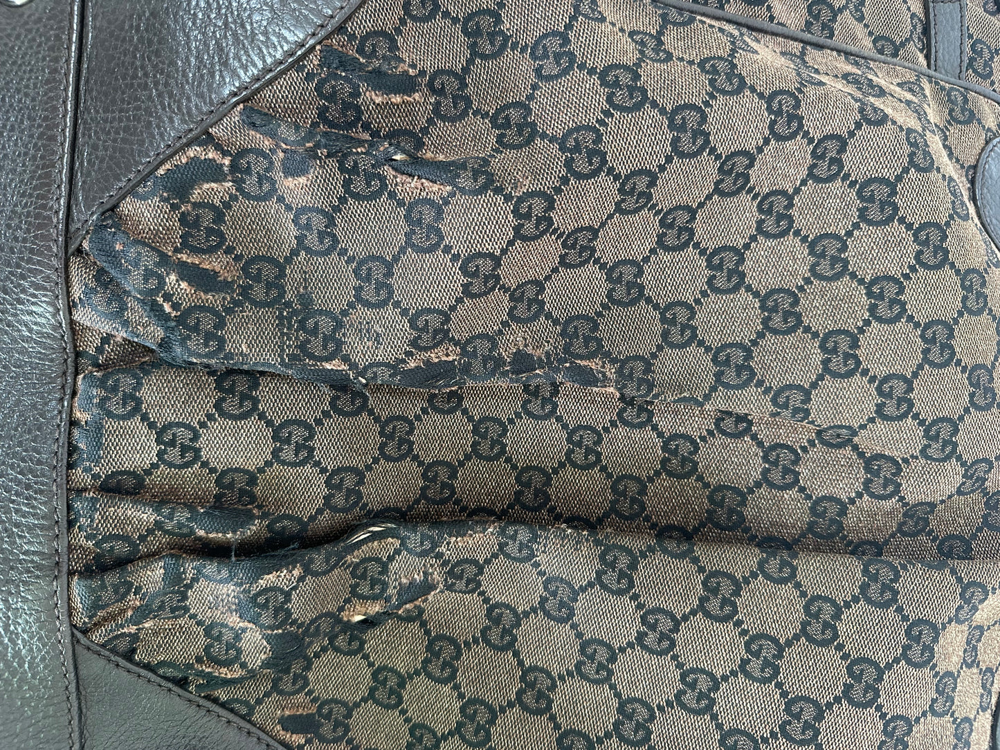 GUCCI GG Denim Full Moon Tote