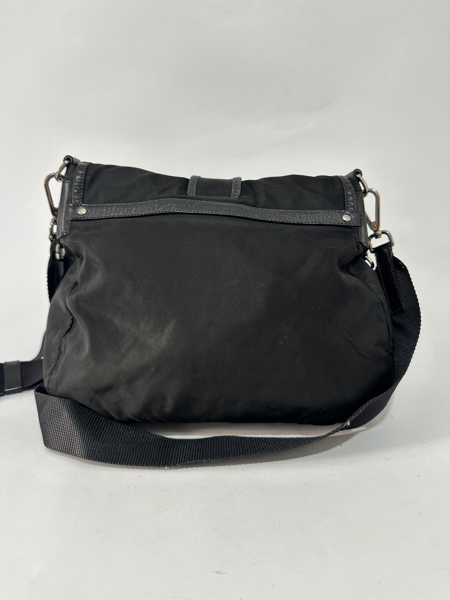 PRADA
Re-Nylon Vela Saffiano Pocket Double Zip Shoulder Bag Black