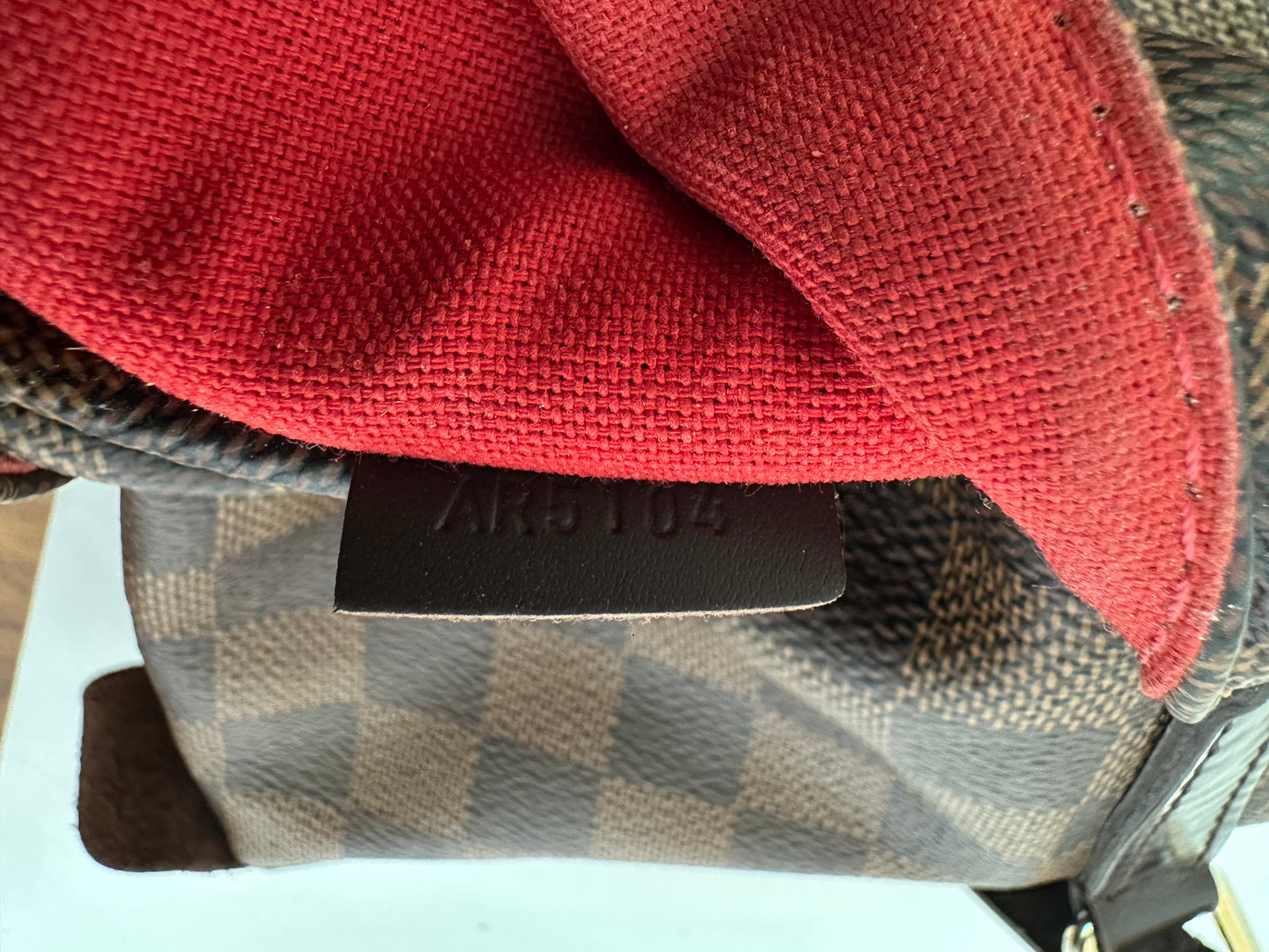 LOUIS VUITTON
Damier Ebene Totally PM