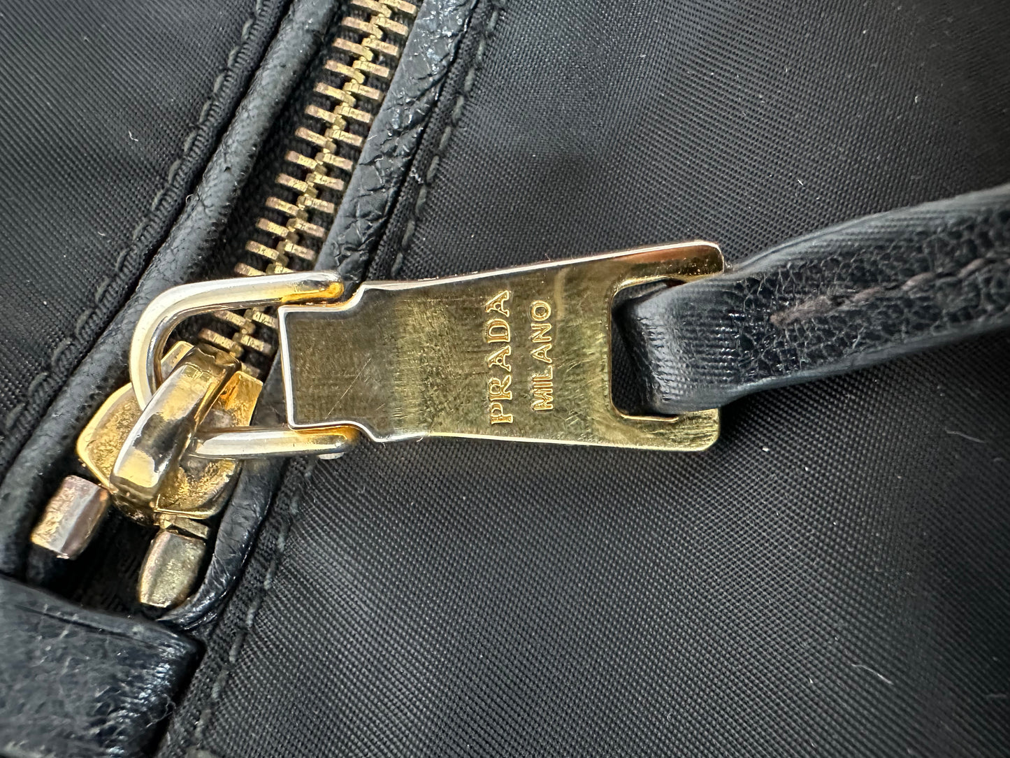 PRADA
Tessuto Handle Bag