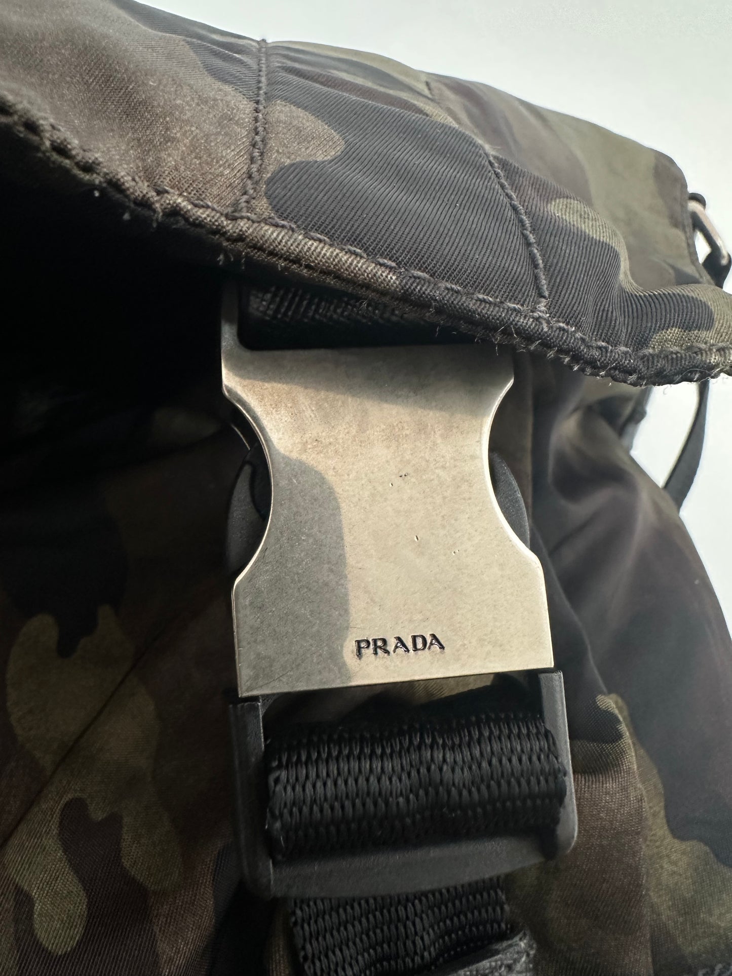 PRADA
Camouflage Tessuto Double Buckle Messenger Bag