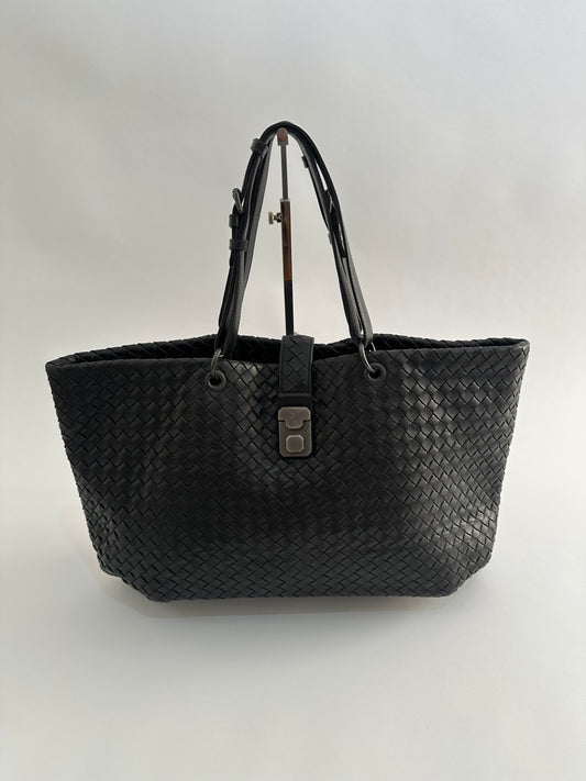 Bottega Veneta Black Intrecciato Leather Large Capri Tote