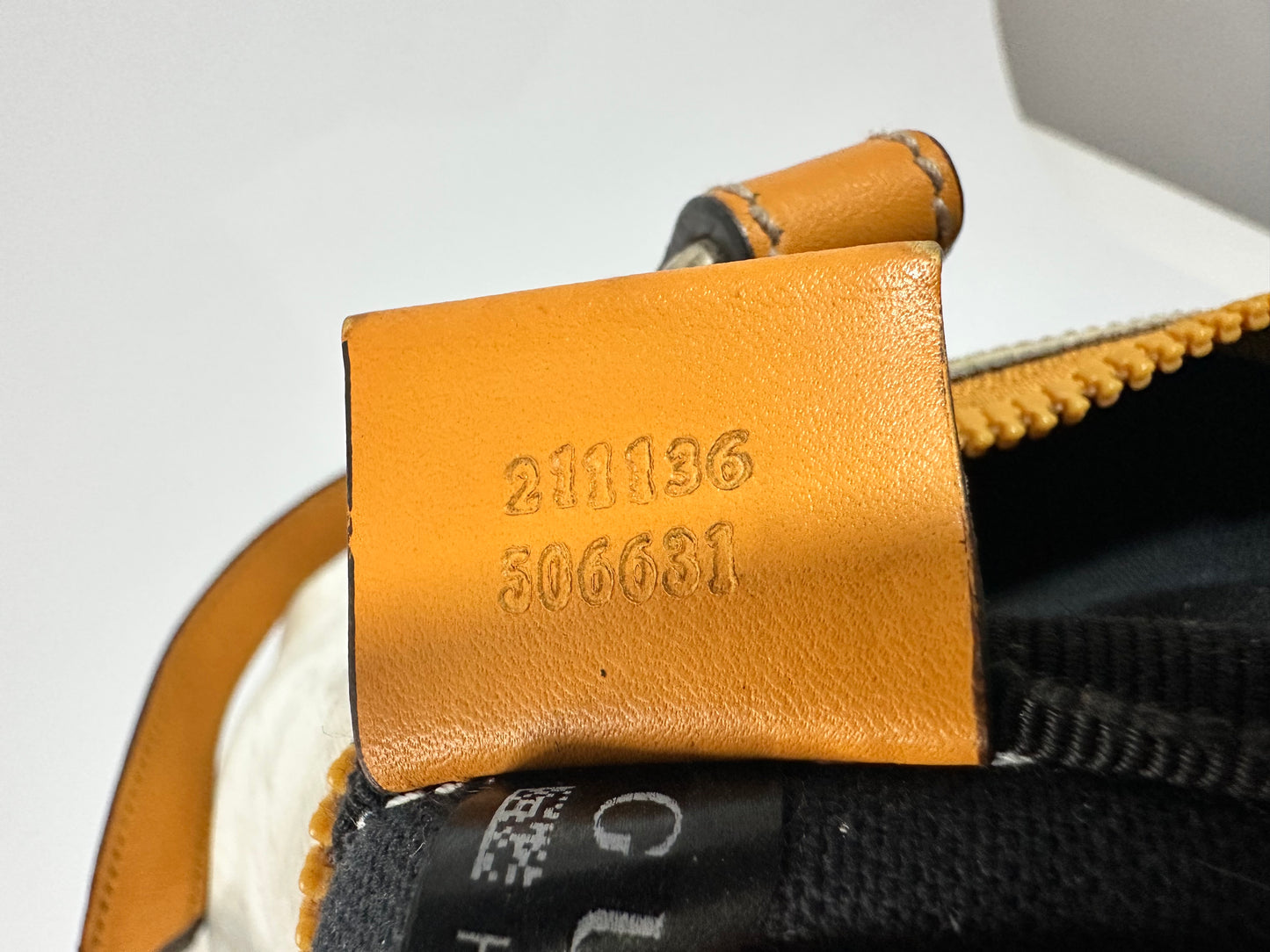 GUCCI
GG Plus Monogram Flat Tote Yellow
