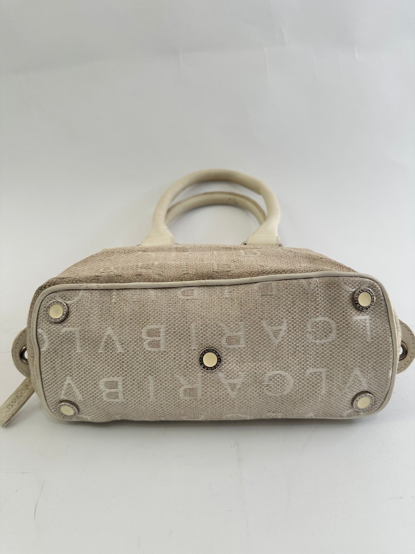 Bvlgari Pre-Owned
20th Century Logomania Canvas handbag