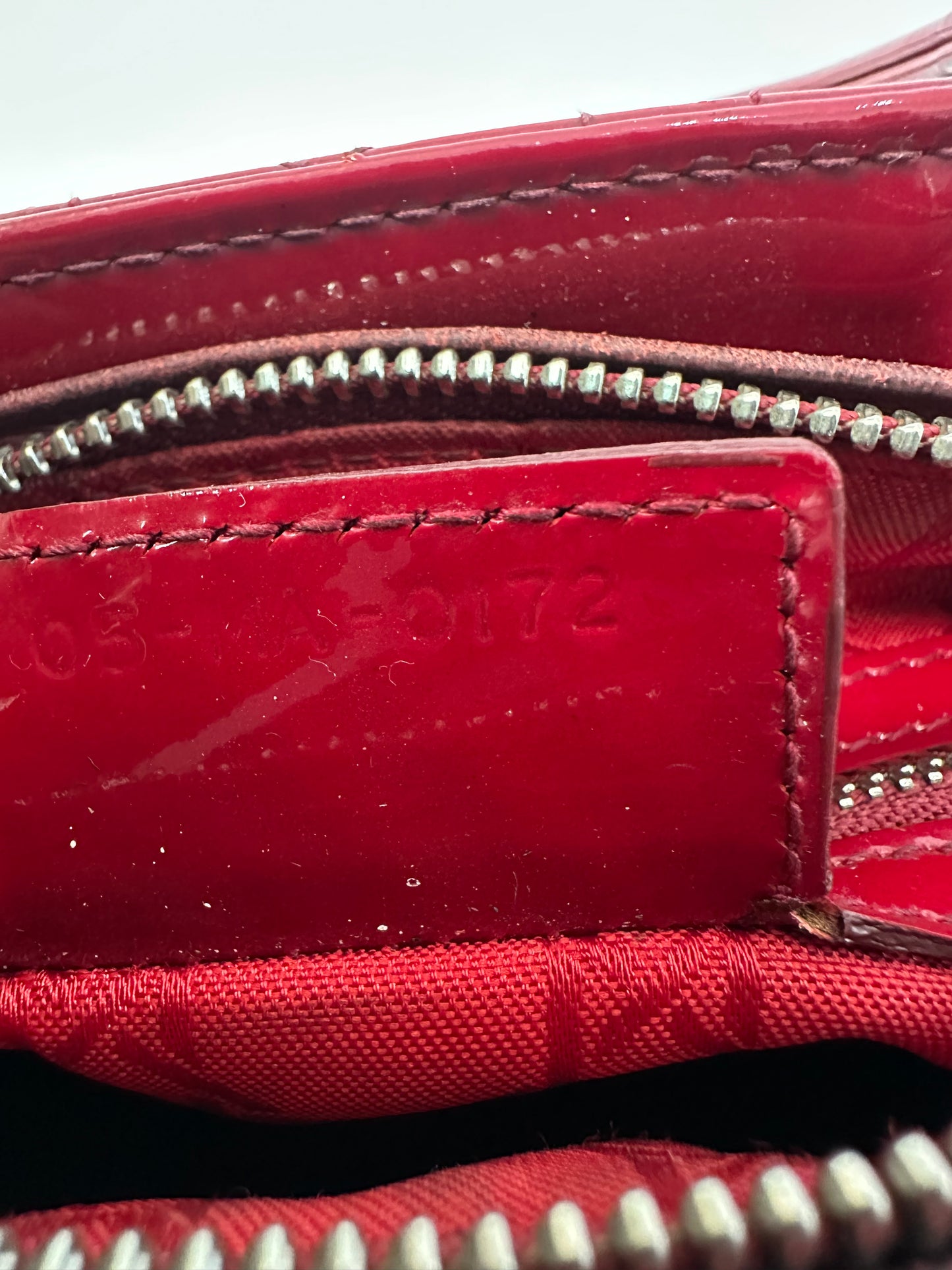 CHRISTIAN DIOR
Patent Cannage Medium Lady Dior Red