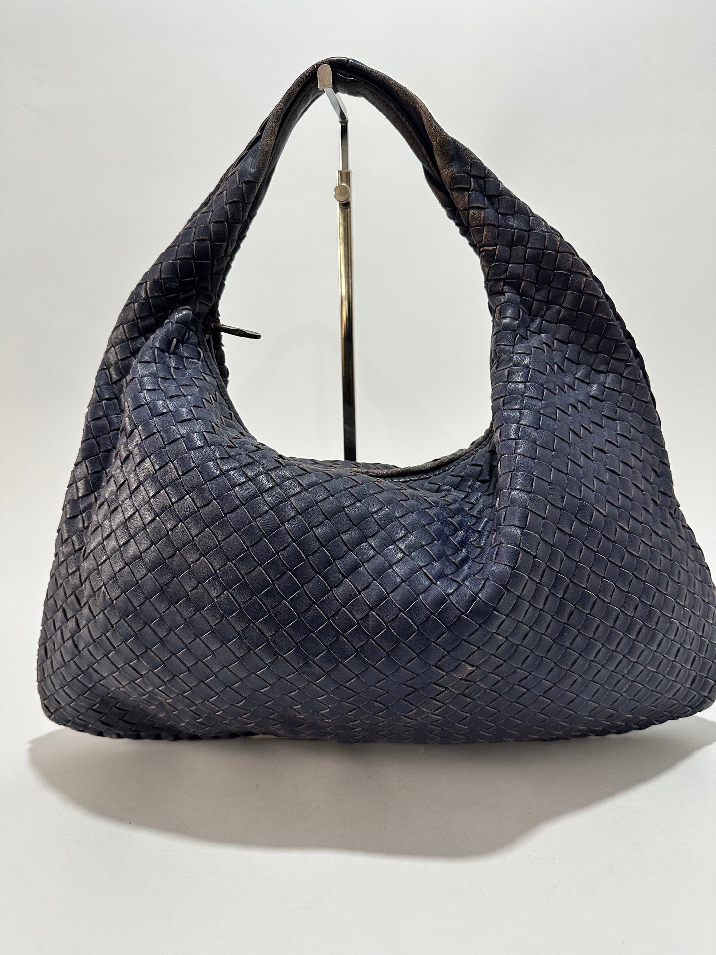 Bottega Veneta Blue Intrecciato Leather medium Veneta Hobo