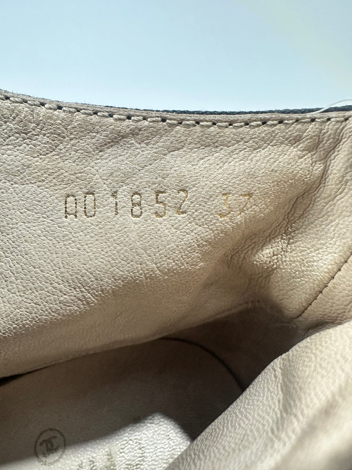 Chanel F/W 1995 CC Logo Canvas Basketball Sneakers Size 37 EU
