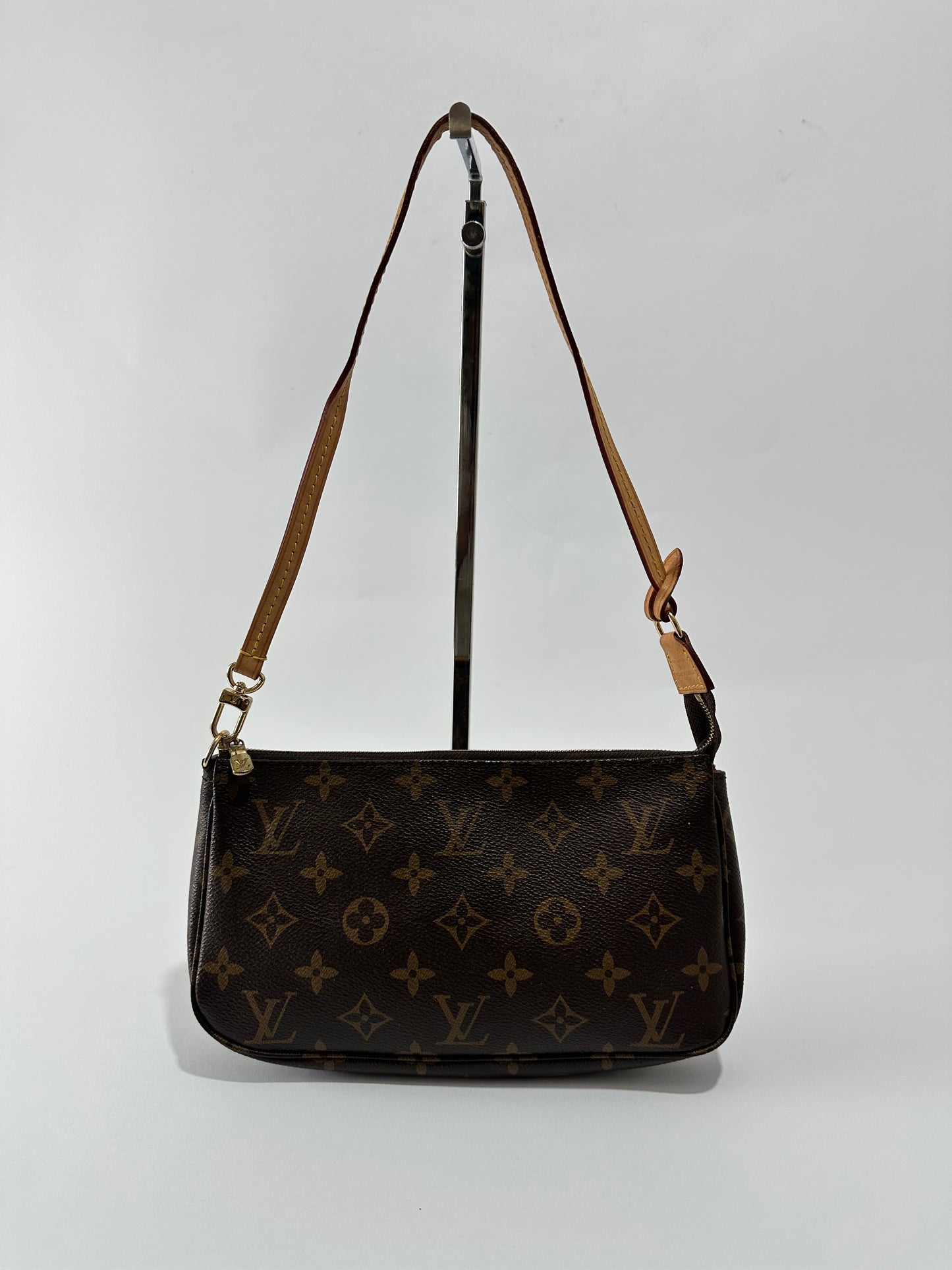 Louis Vuitton Brown Monogram Canvas Pochette Accessoires Clutch Bag