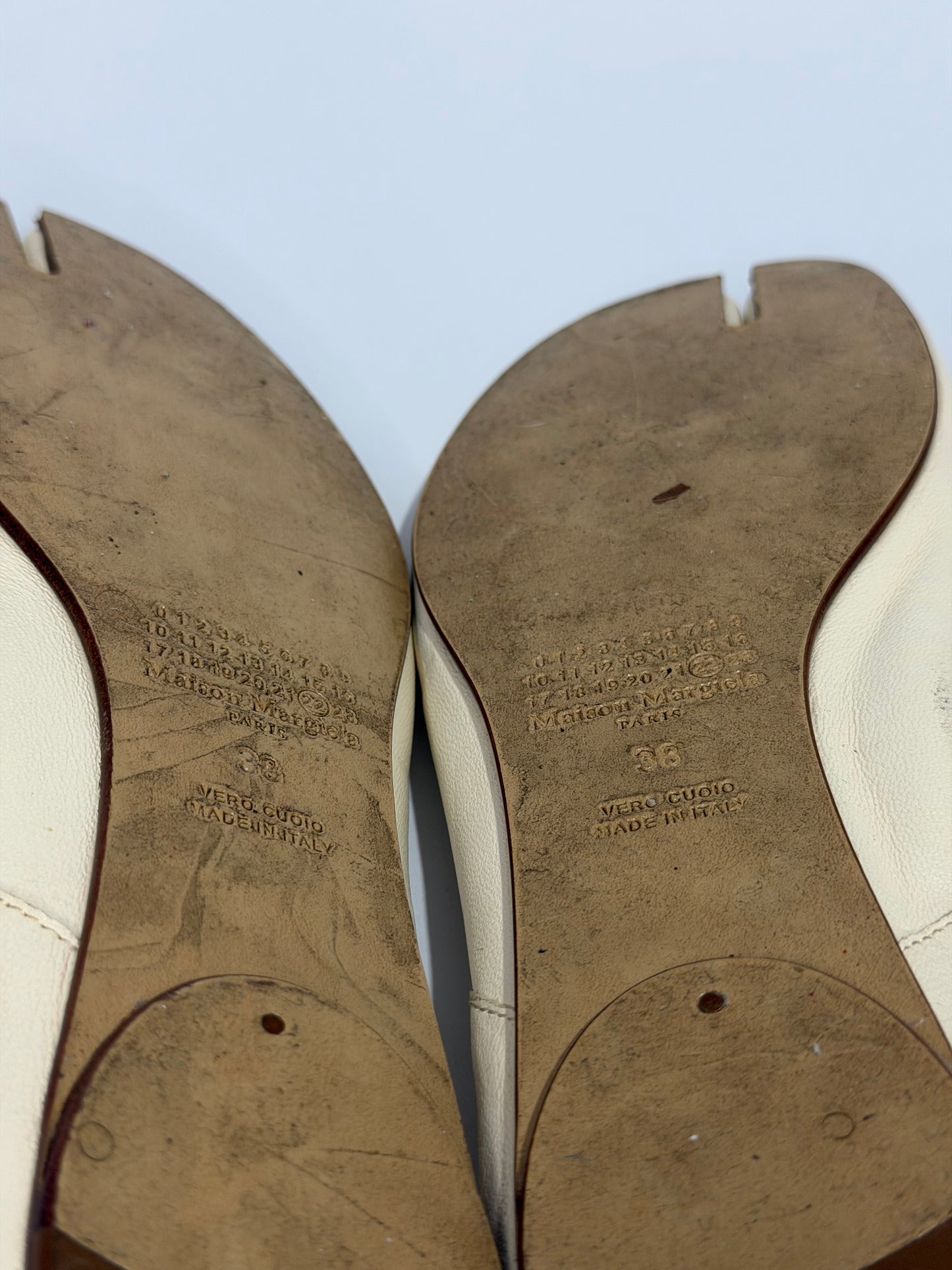 Maison Margiela Tabi Ballet Flats Ivory Leather Split-Toe EU 38