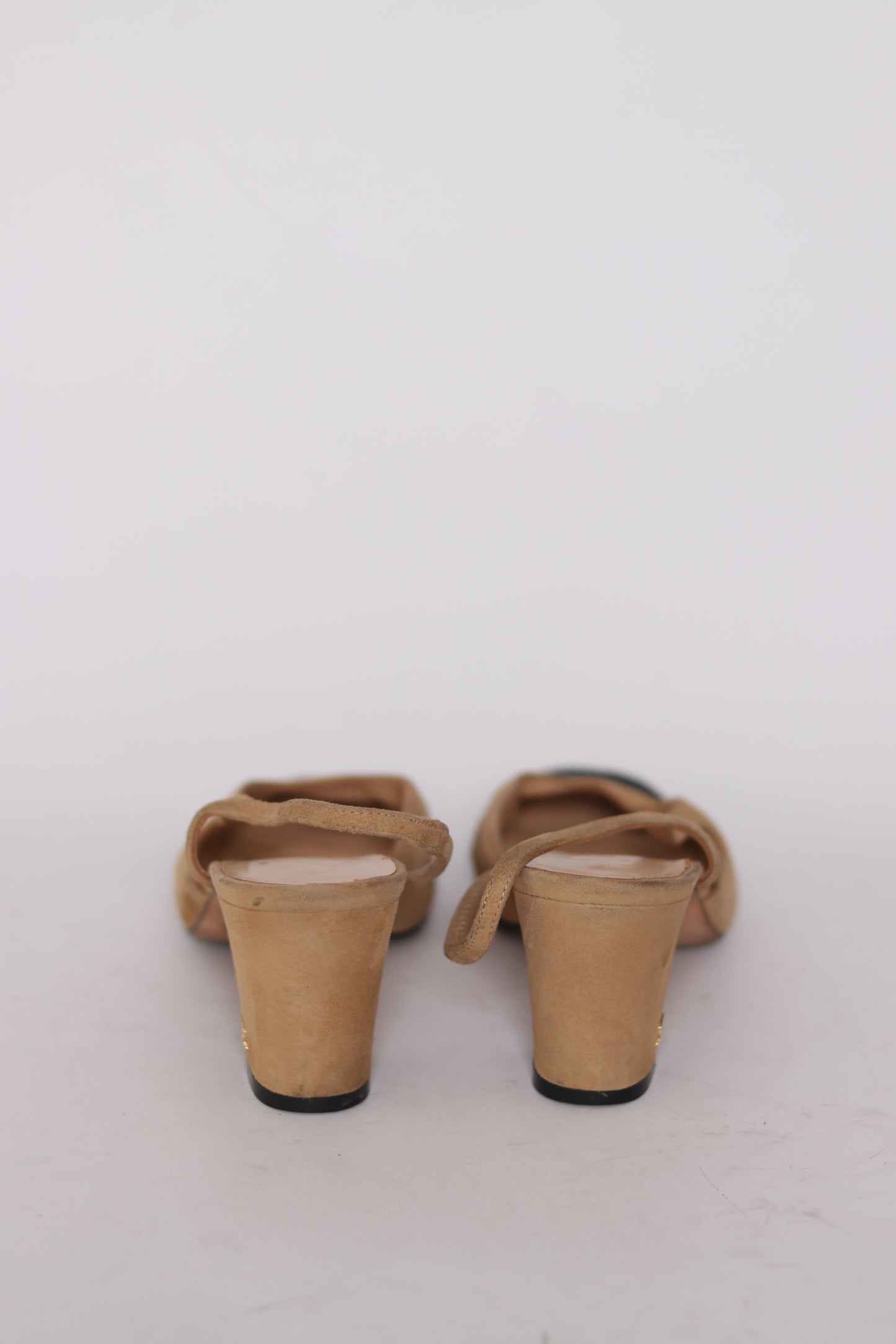 Chanel Beige/Black Suede And Fabric Cap Toe Slingback Sandals Size 39 EU/ 9 US
