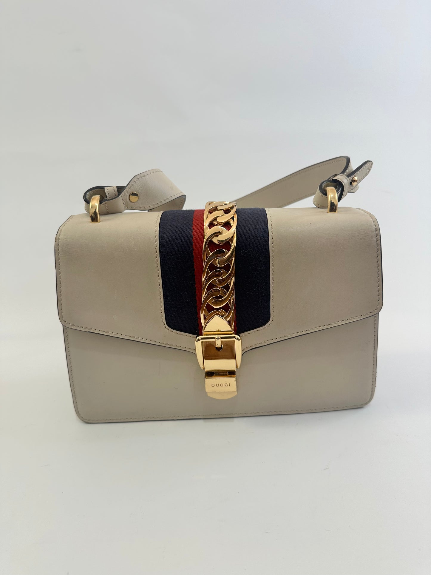GUCCI
Calfskin Small Sylvie Shoulder Bag Off White