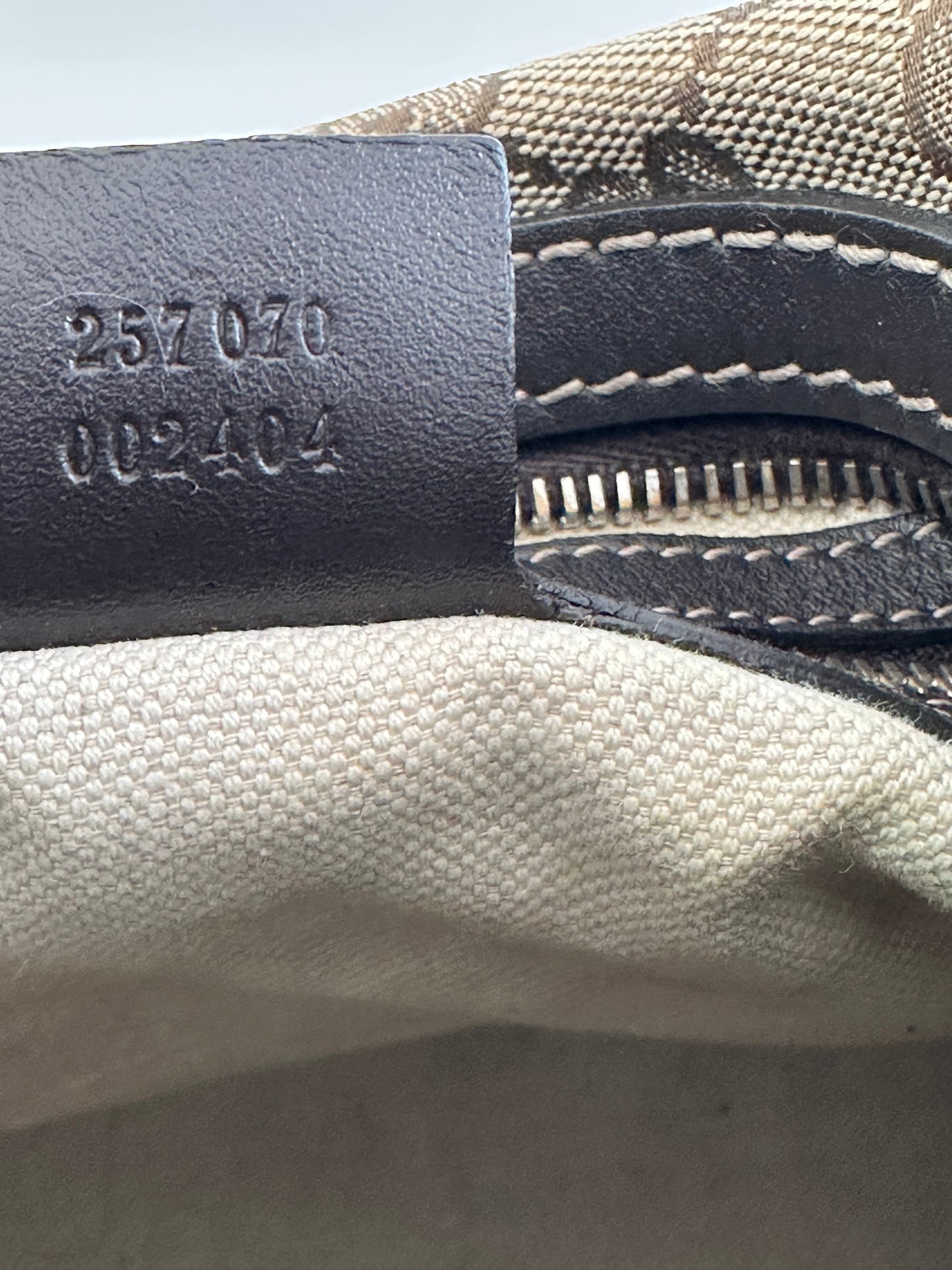Gucci Dark Brown/Beige GG Canvas Britt Hobo
