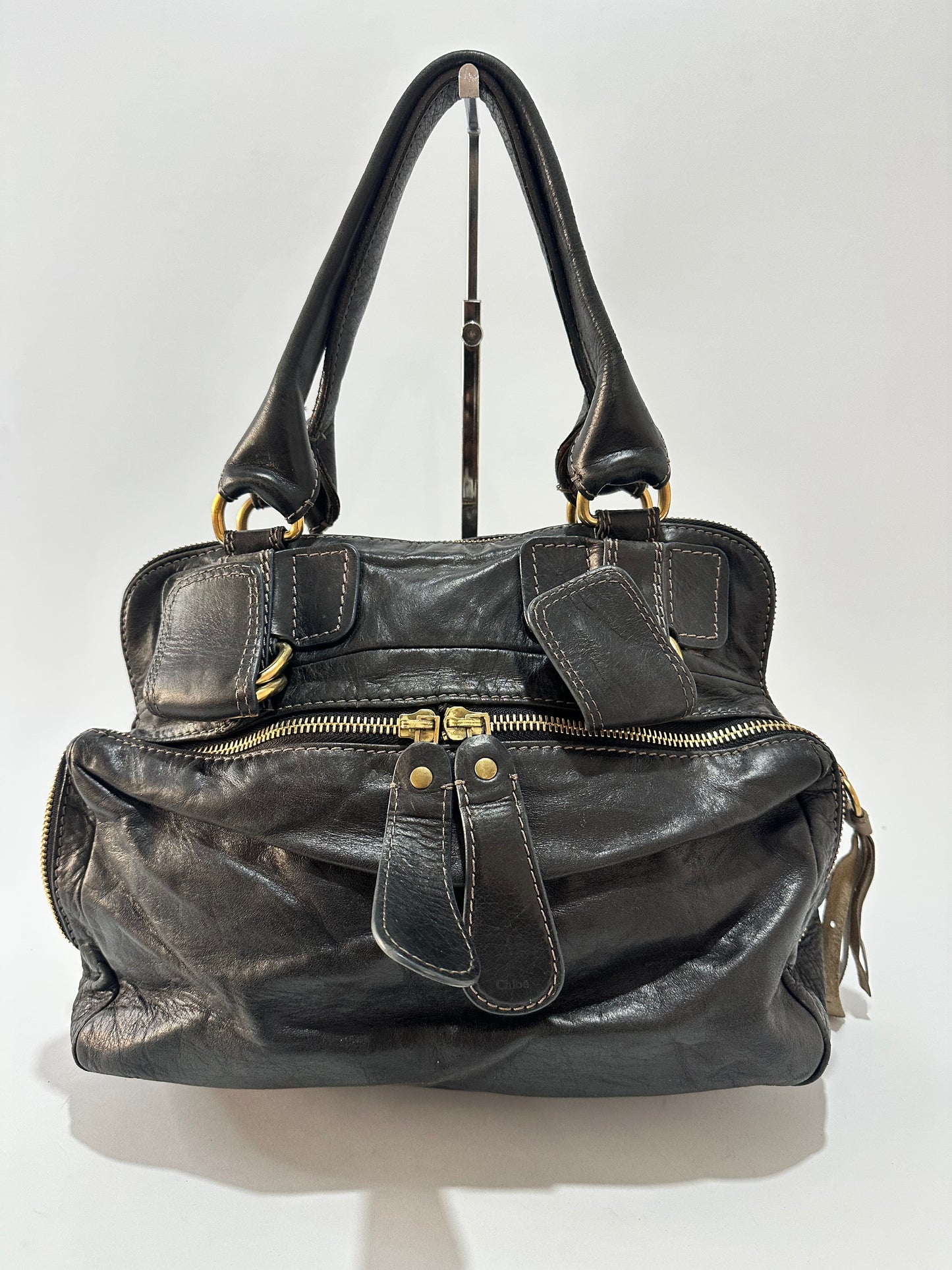 CHLOE
Calfskin Quilted Large Bay Tote Black