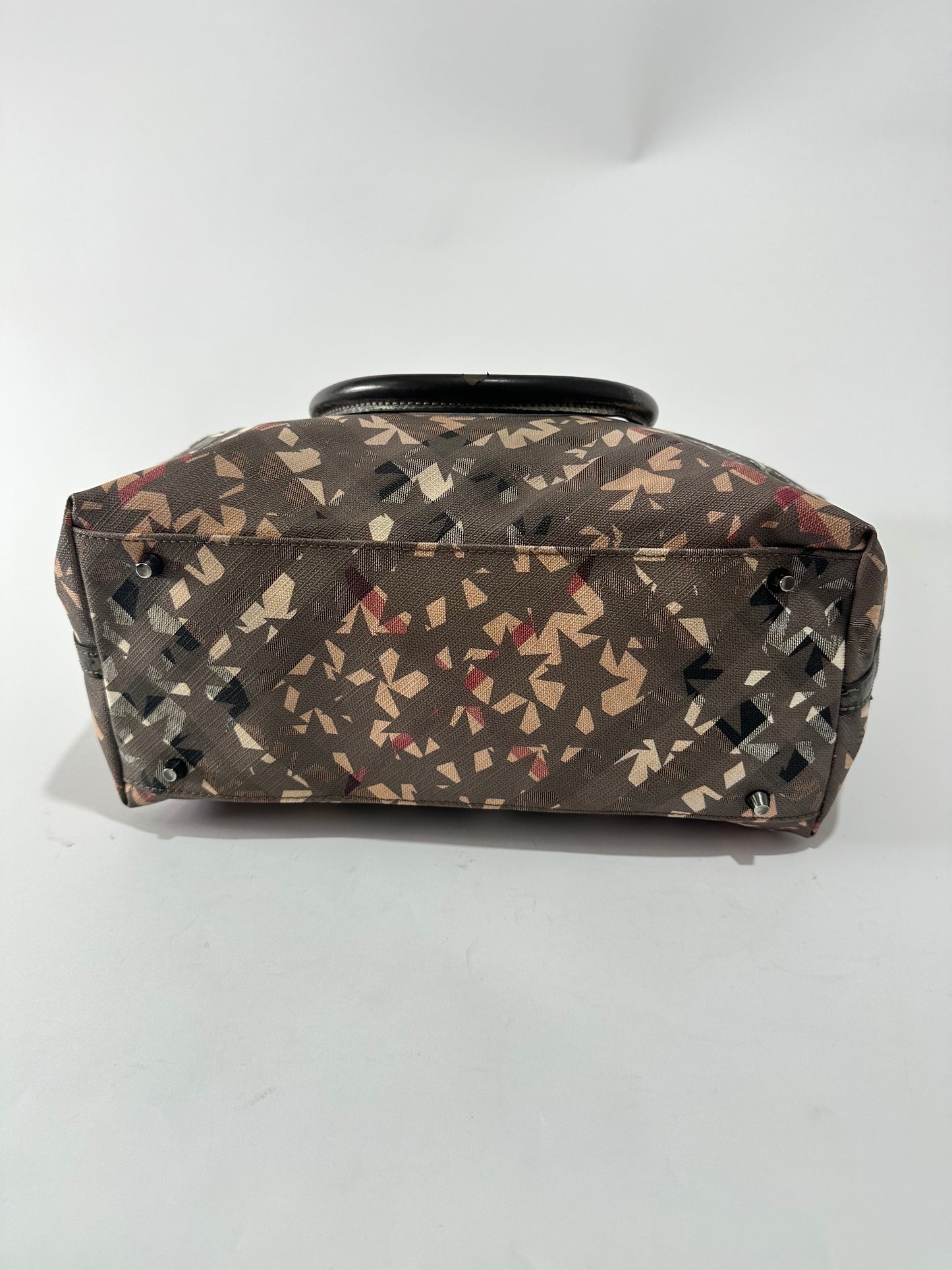 BURBERRY
Supernova Check Stars Large Nickie Tote Nickel
