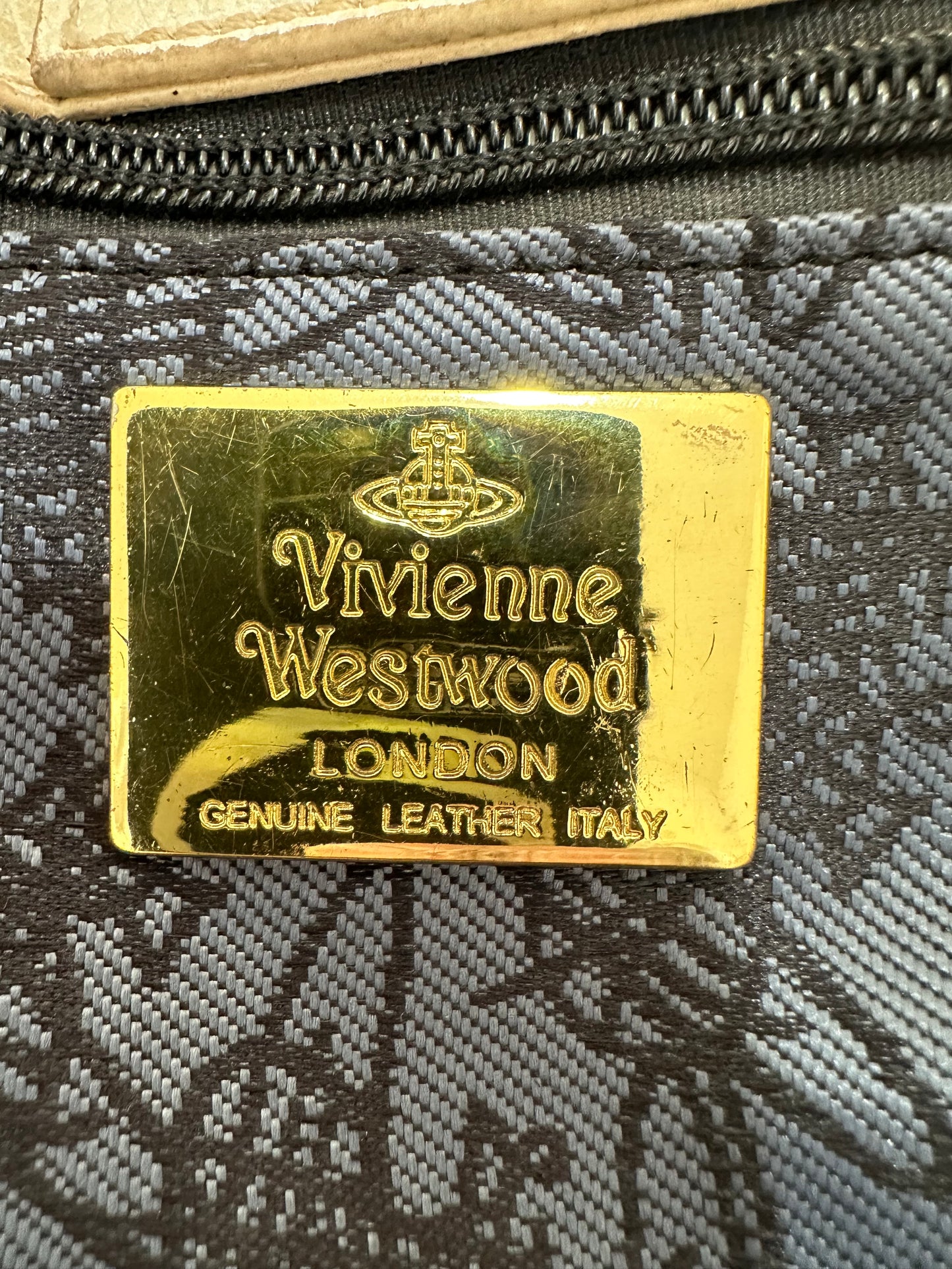 VIVIENNE WESTWOOD Black Leather Large Yasmine Tote