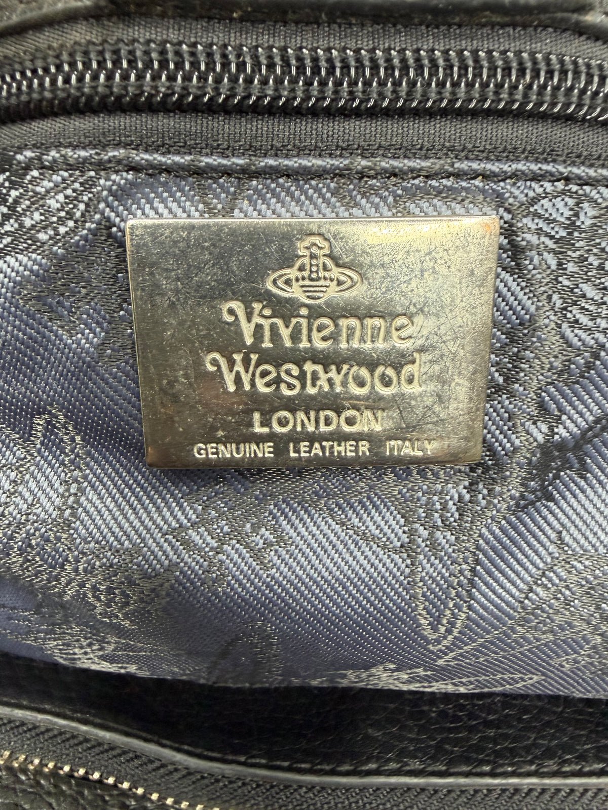 VIVIENNE WESTWOOD Black Leather Large Yasmine Tote