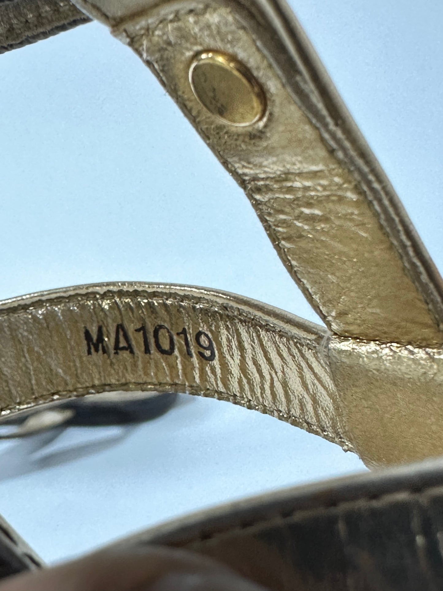 Louis Vuitton Monogram Canvas and Gold Leather Be Happy Flat Sandals Size 40.5