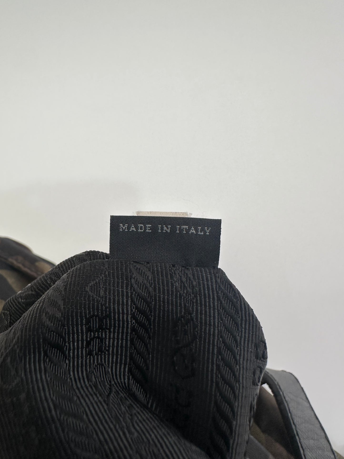 PRADA
Camouflage Tessuto Double Buckle Messenger Bag
