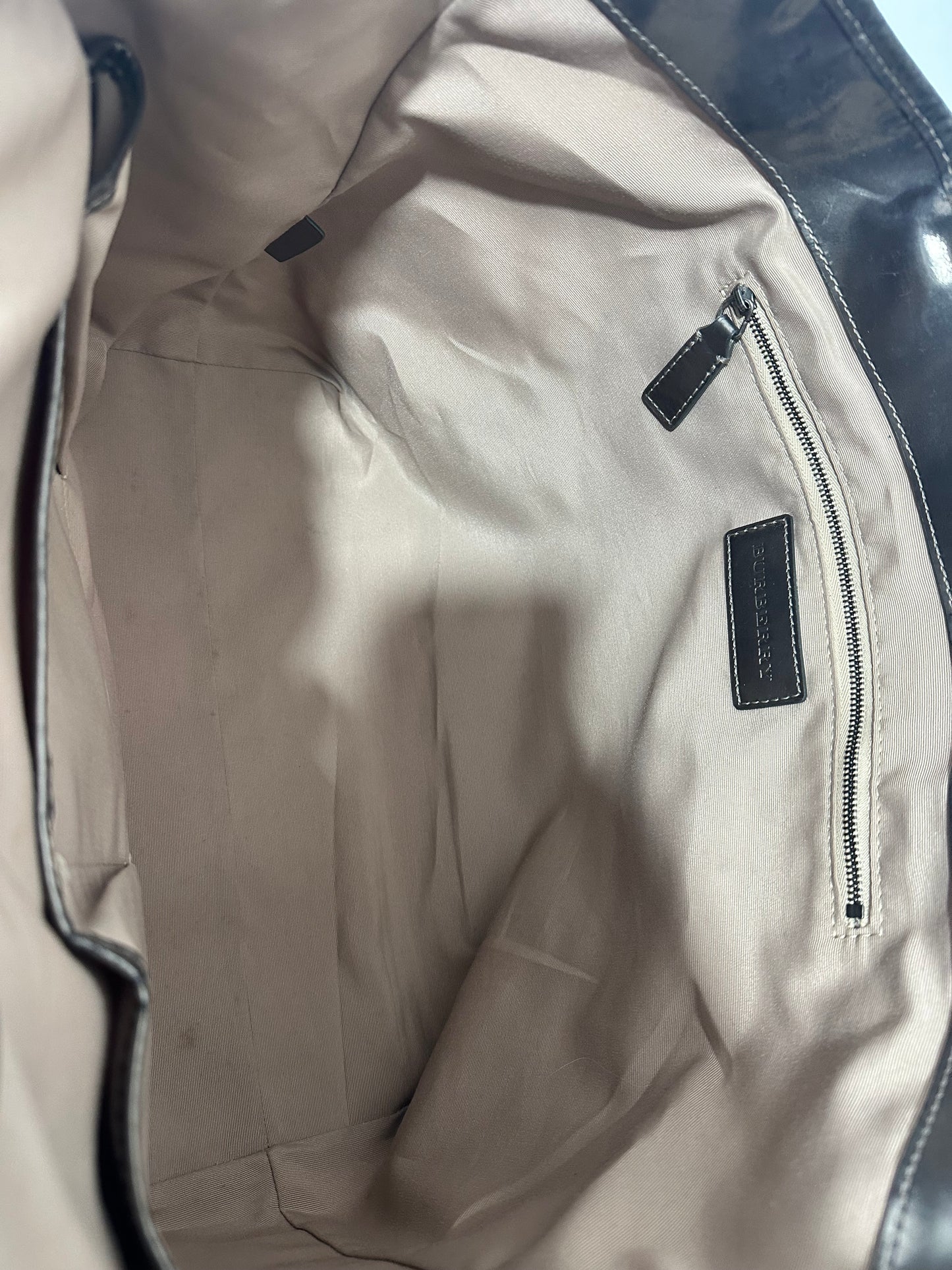 BURBERRY
Supernova Check Stars Large Nickie Tote Nickel