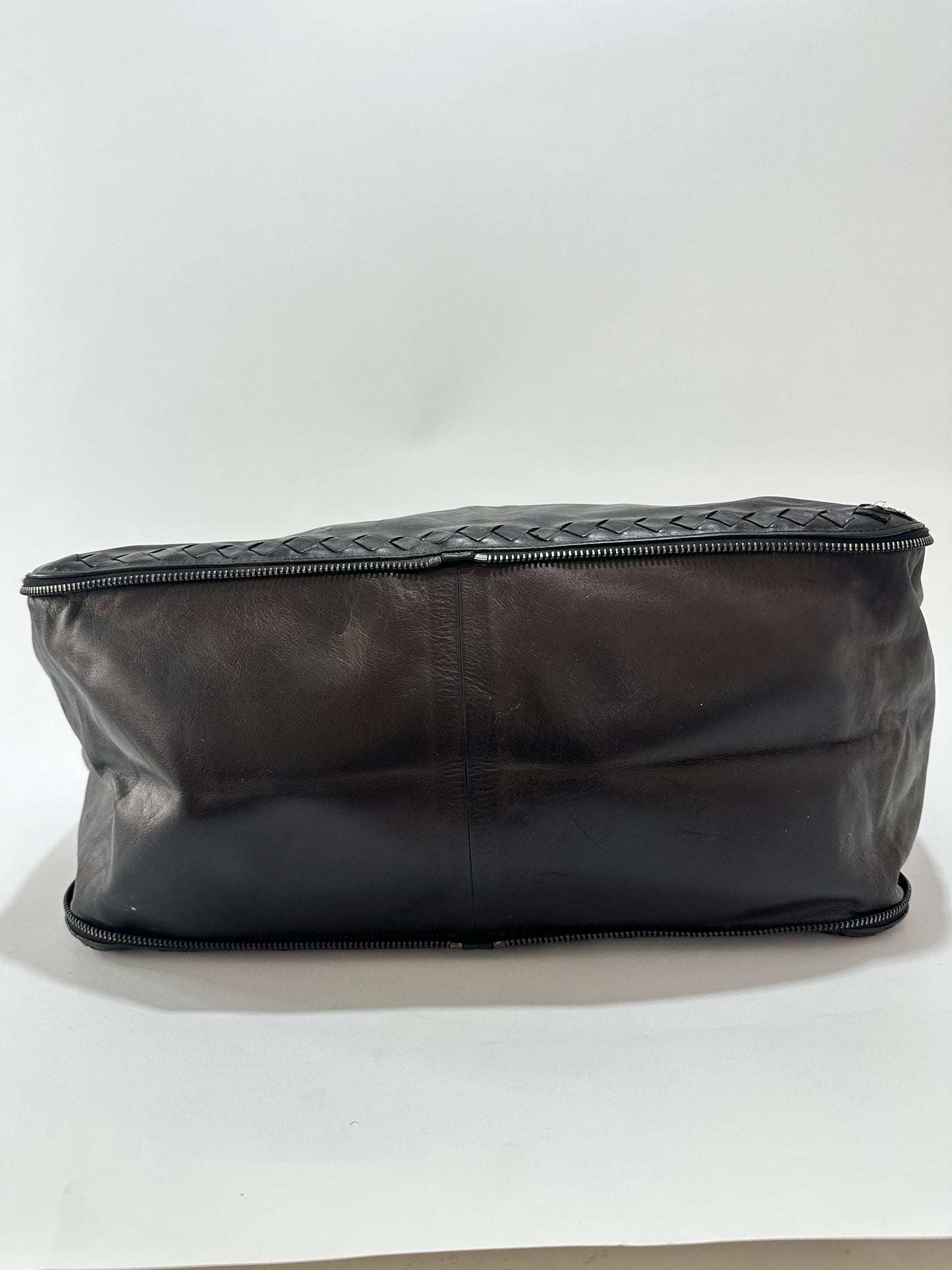 Bottega Veneta Black Intrecciato Trim Leather Expandable Tote