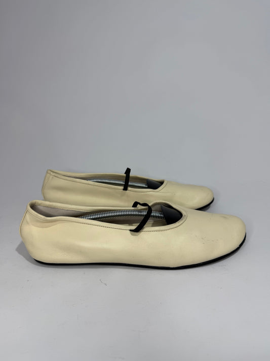 The Row Off White Leather Elastic Ballet Flats Size 40 EU/ 10 US