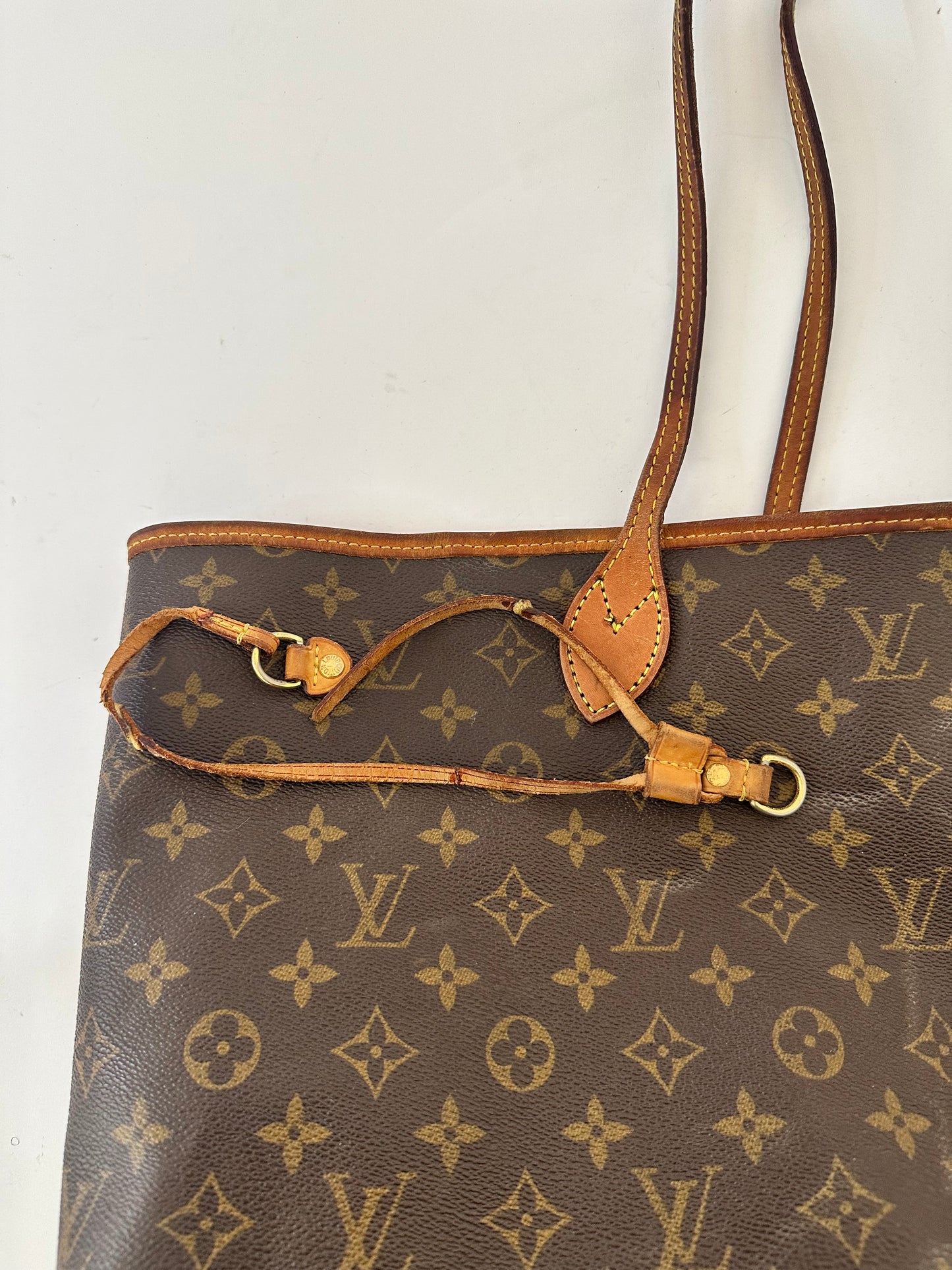 Louis Vuitton Monogram Canvas Neverfull GM Bag