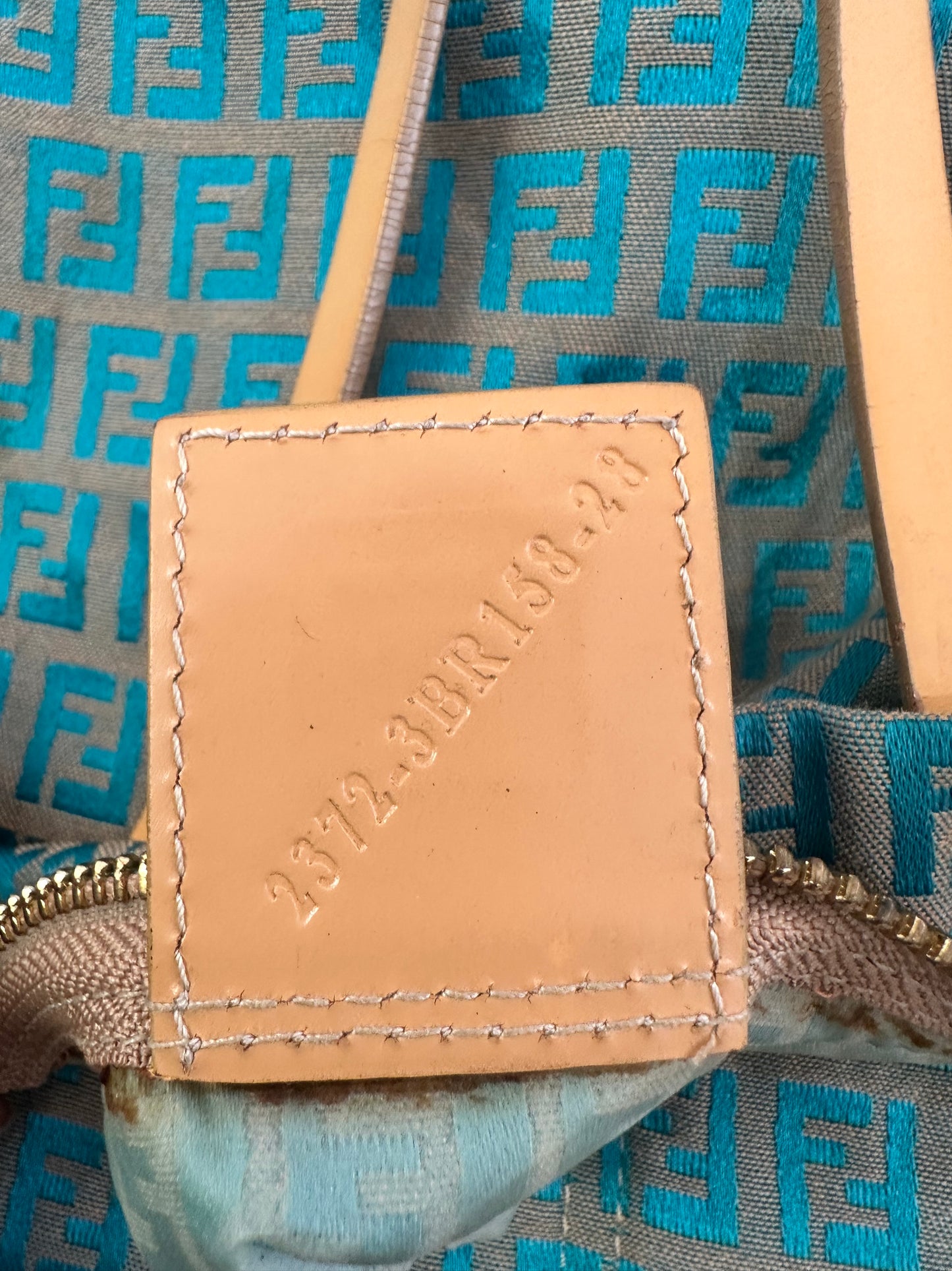 Fendi
Zucchino Roll Tote