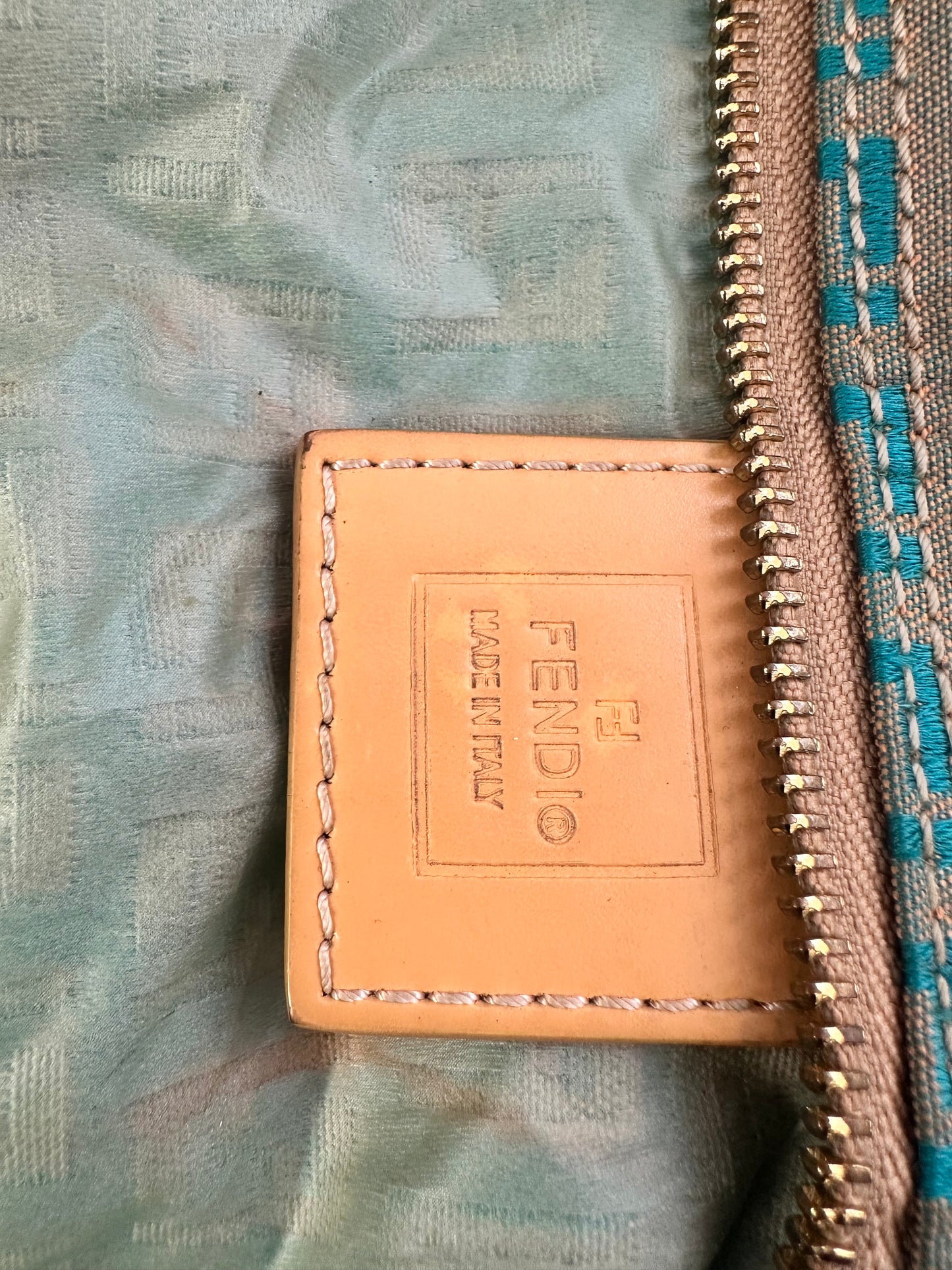Fendi
Zucchino Roll Tote
