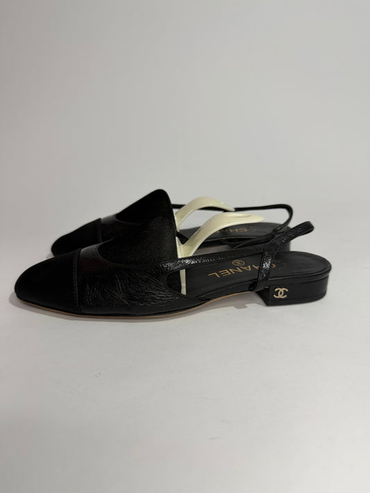 Chanel Black Leather And Patent Cap Toe Slingback Flats Size