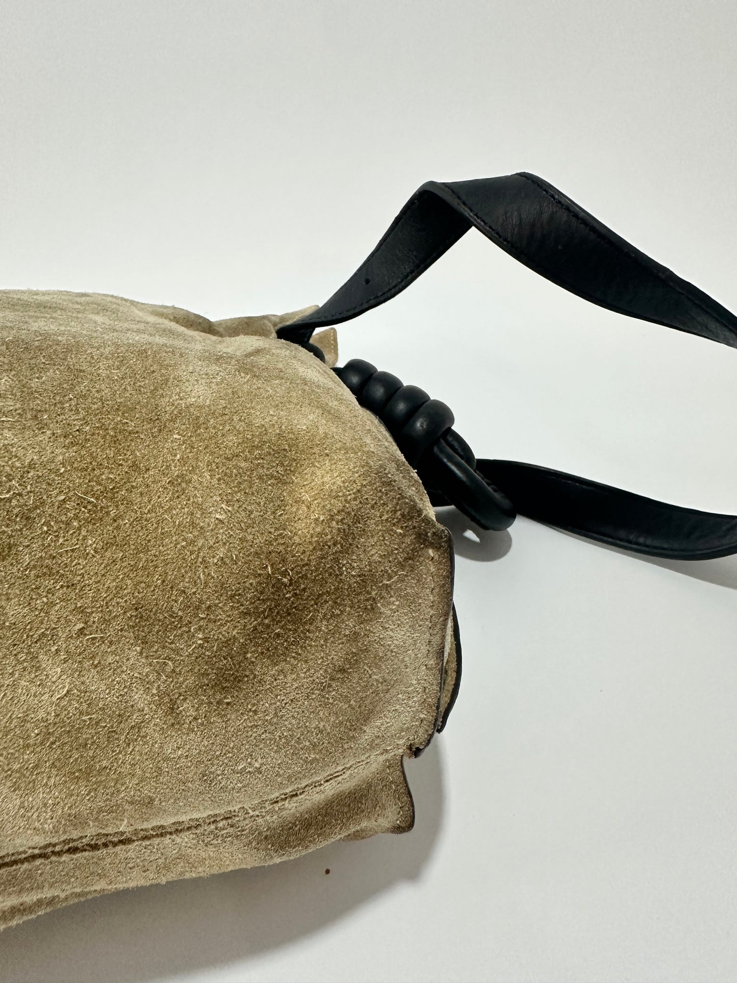Loewe
Suede Flamenco Large