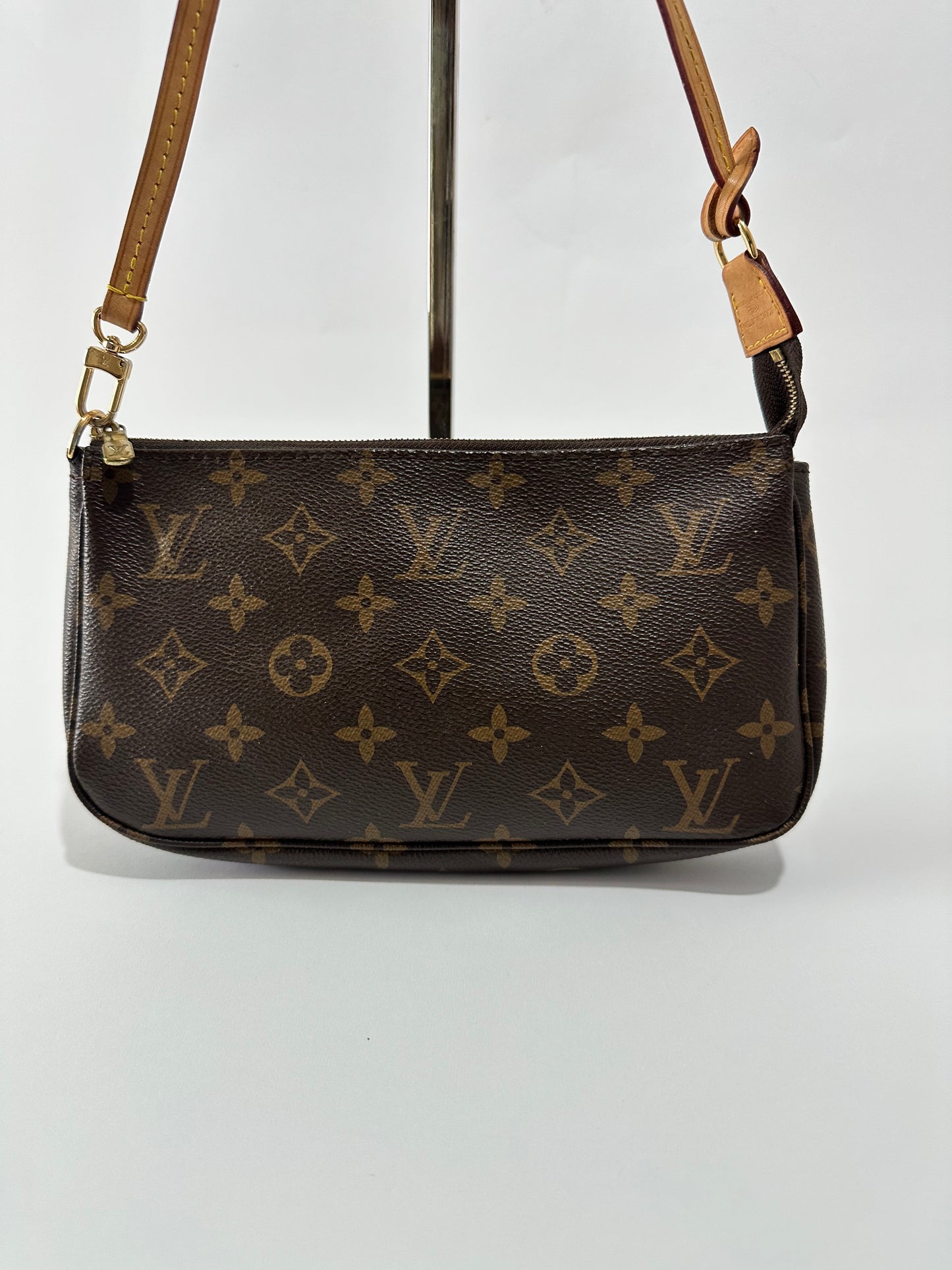 Louis Vuitton Brown Monogram Canvas Pochette Accessoires Clutch Bag