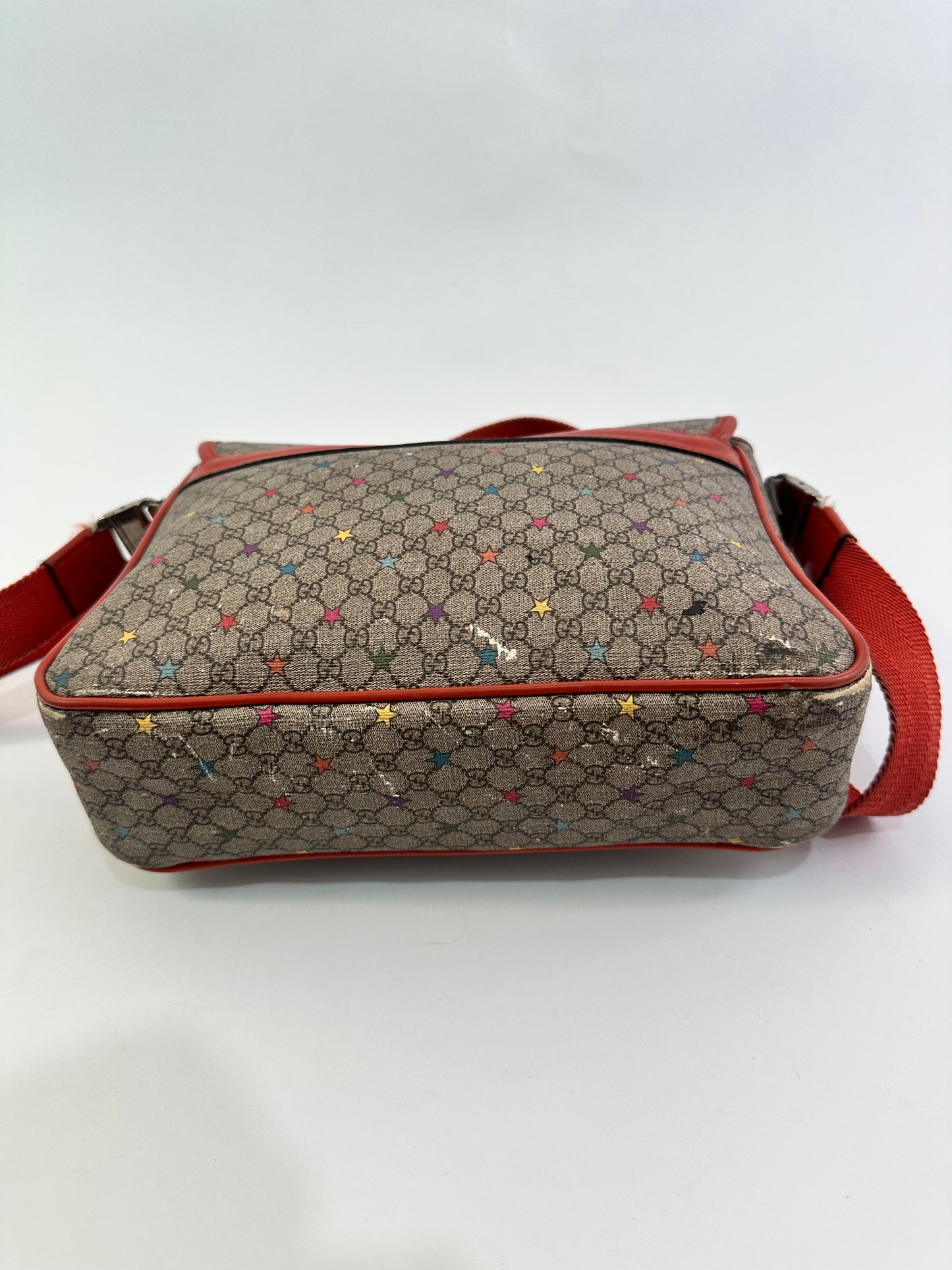 GUCCI Kids
GG Supreme Monogram Stars Medium Flap Messenger Bag Beige Orange