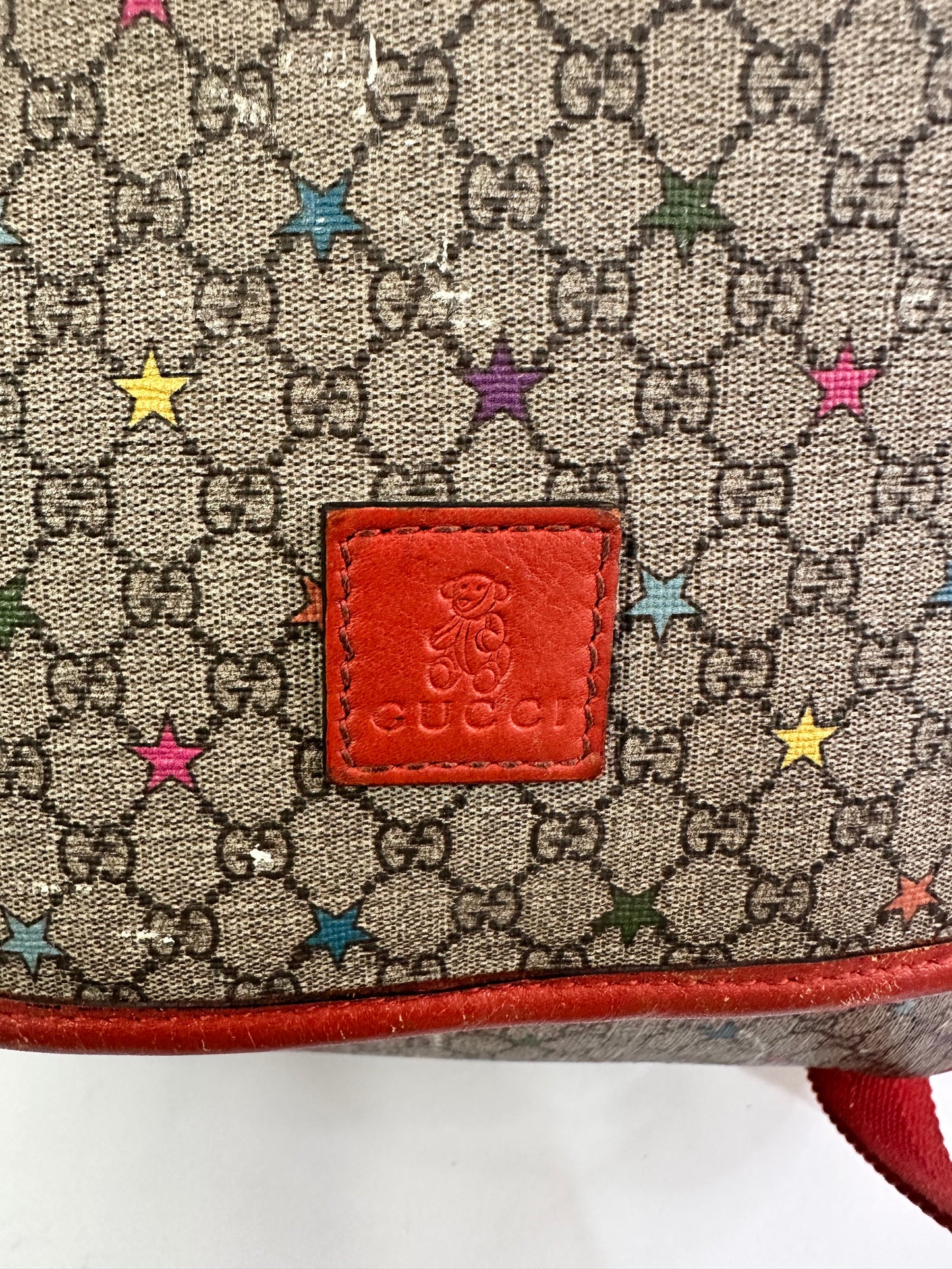 GUCCI Kids
GG Supreme Monogram Stars Medium Flap Messenger Bag Beige Orange