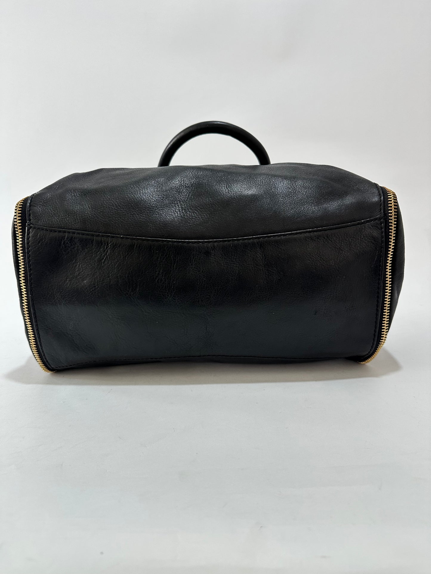 Givenchy Black Leather Zipped Detail Shoulder Bag