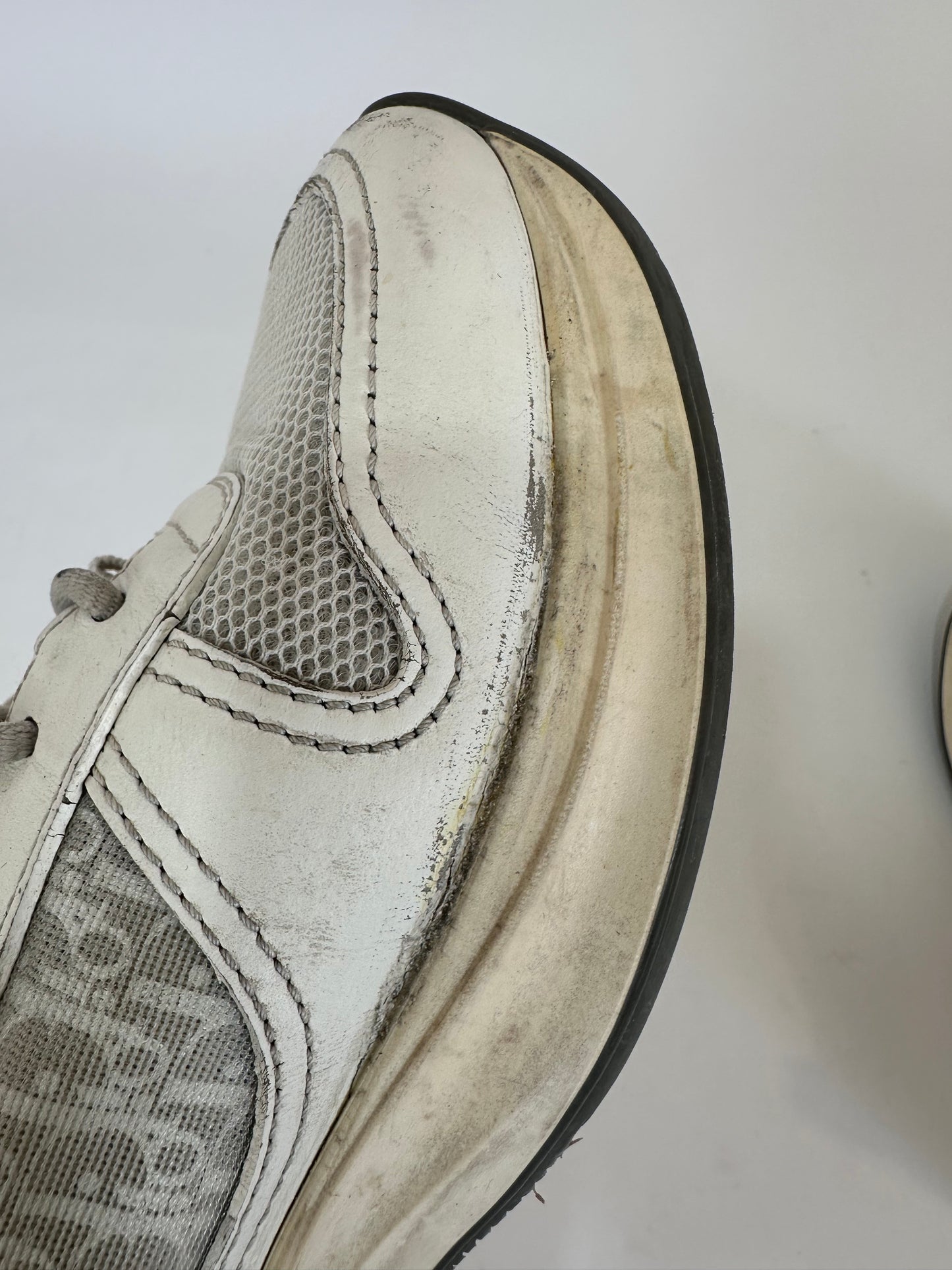 CHRISTIAN DIOR
Suede Technical Mesh Oblique Mens B25 Runner Sneaker Size 40