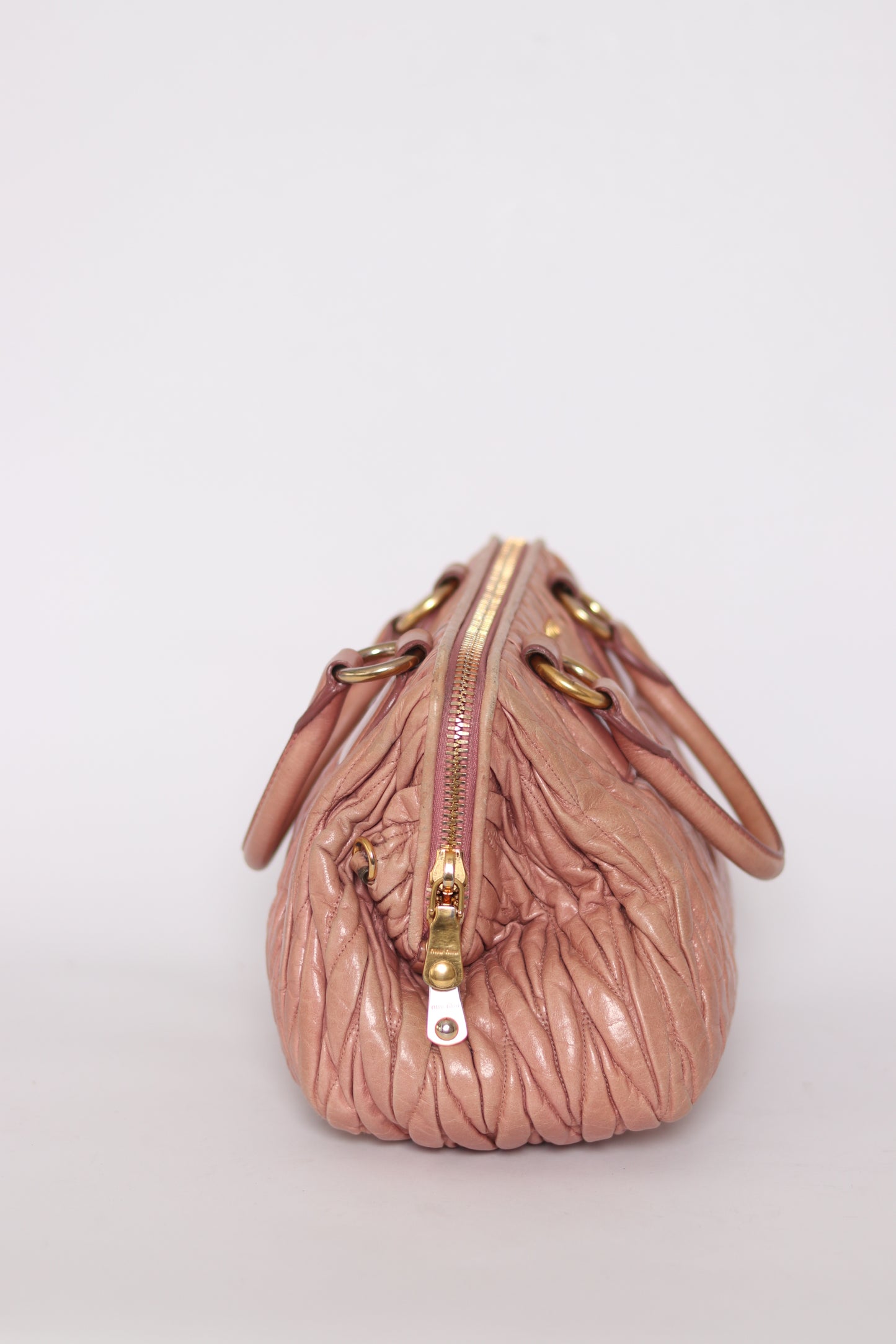 MIU MIU
Nappa Matelasse Top Handle Bowler Rosa
