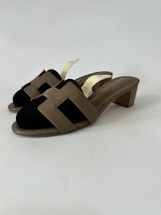 HERMES Etoupe Leather oasis Sandals Size 38 EU/ 8 US/ 5 UK
