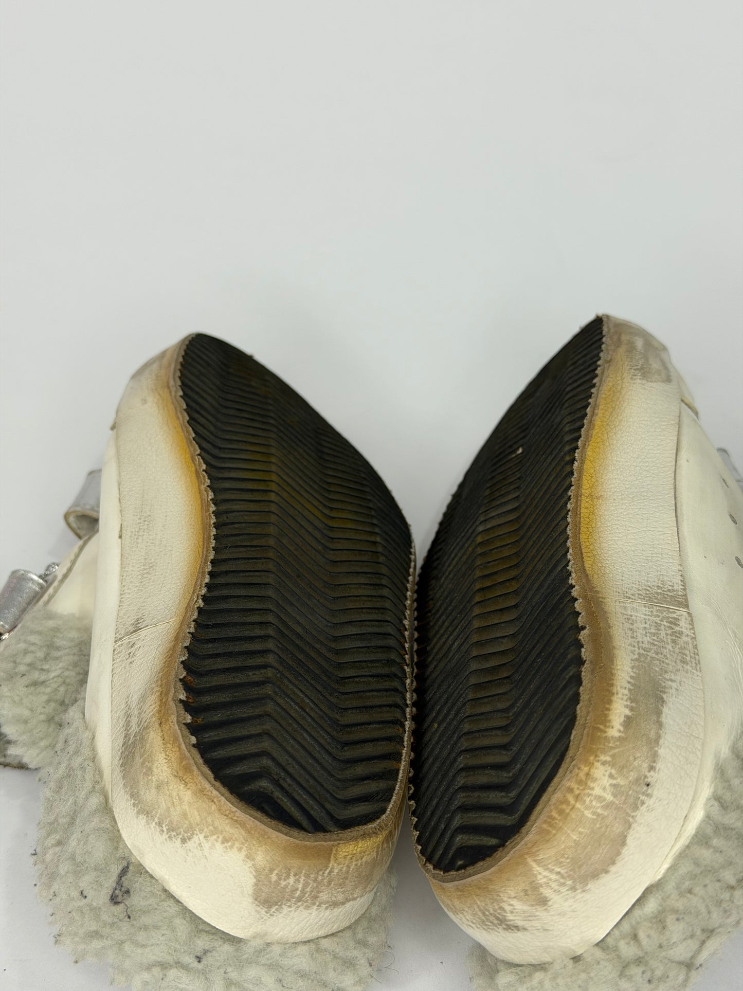 GOLDEN GOOSE
Super-Star Sabot School Penstar Slippers Size 37 EU/ 7 US