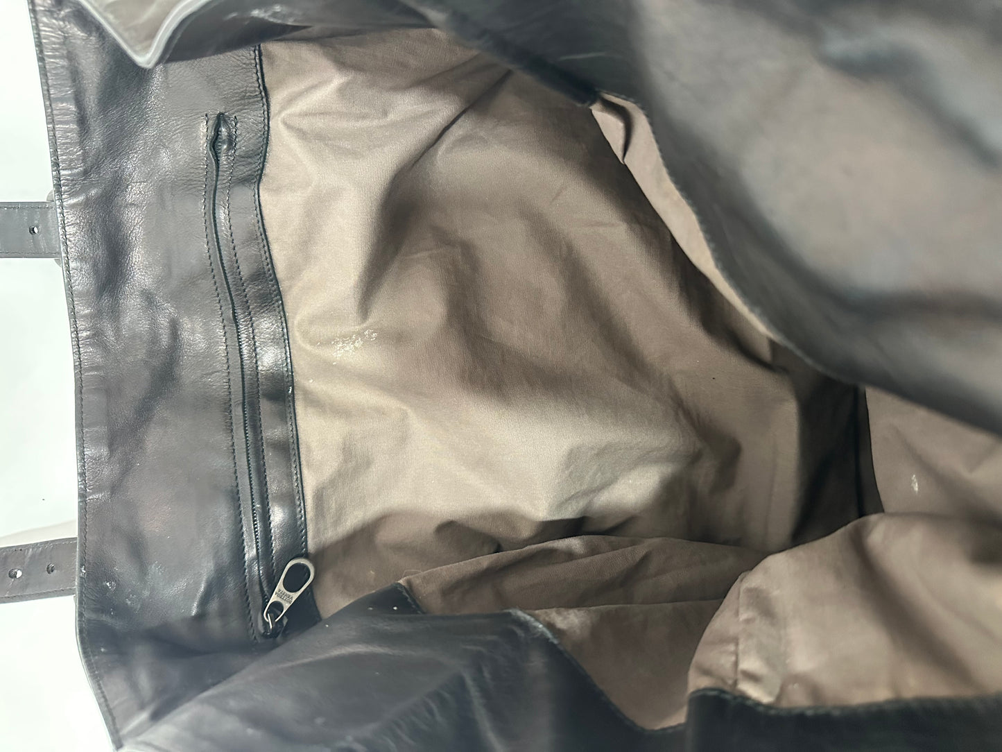 Bottega Veneta Black Intrecciato Trim Leather Expandable Tote