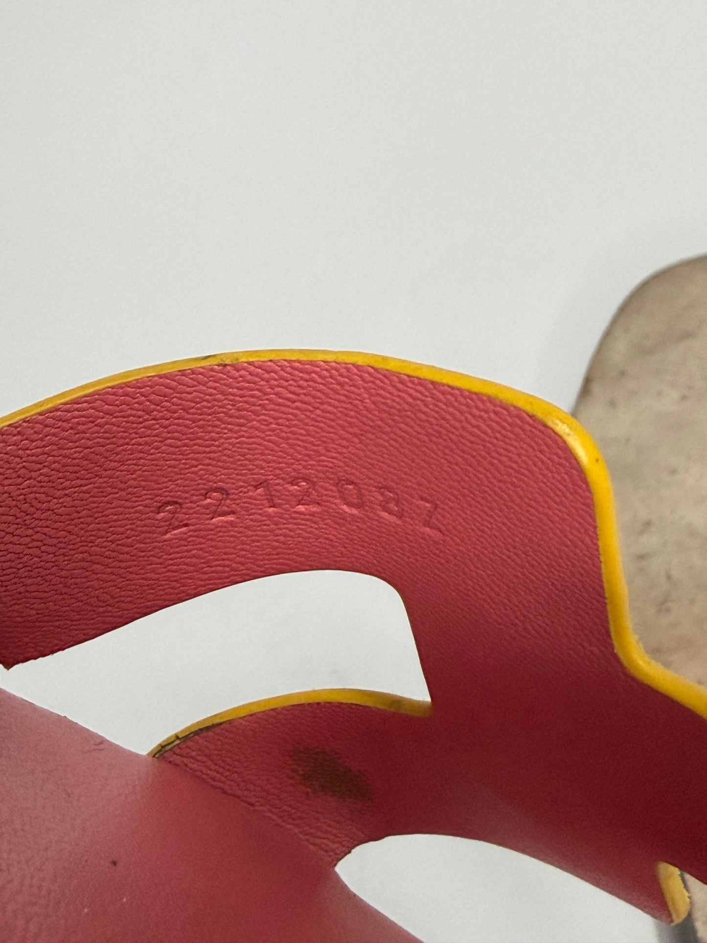 Hermes Yellow Suede Oran Flat Slides Size 39EU/ 9 US/ 6 UK