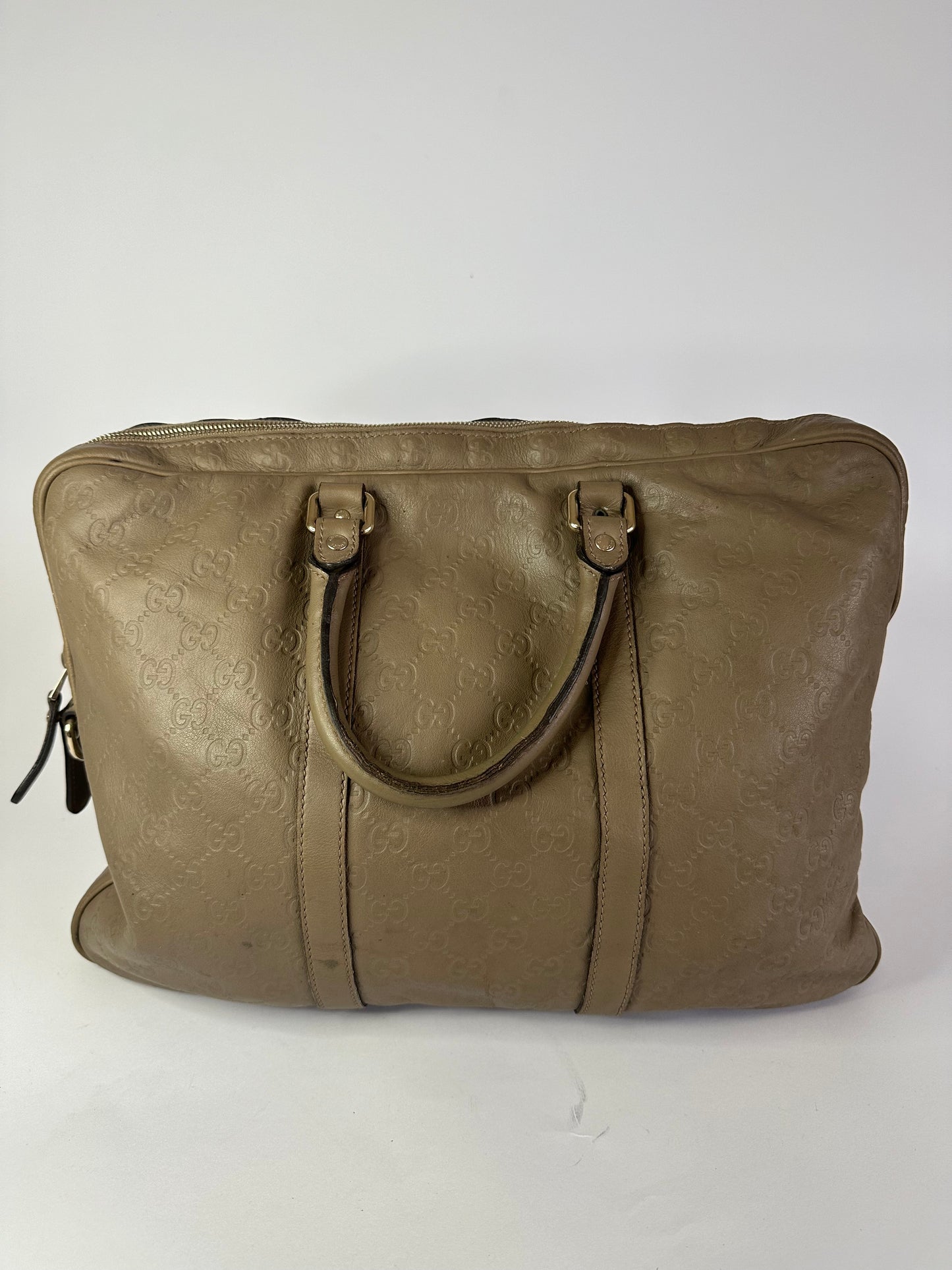 GUCCI
Guccissima Signature Briefcase Beige