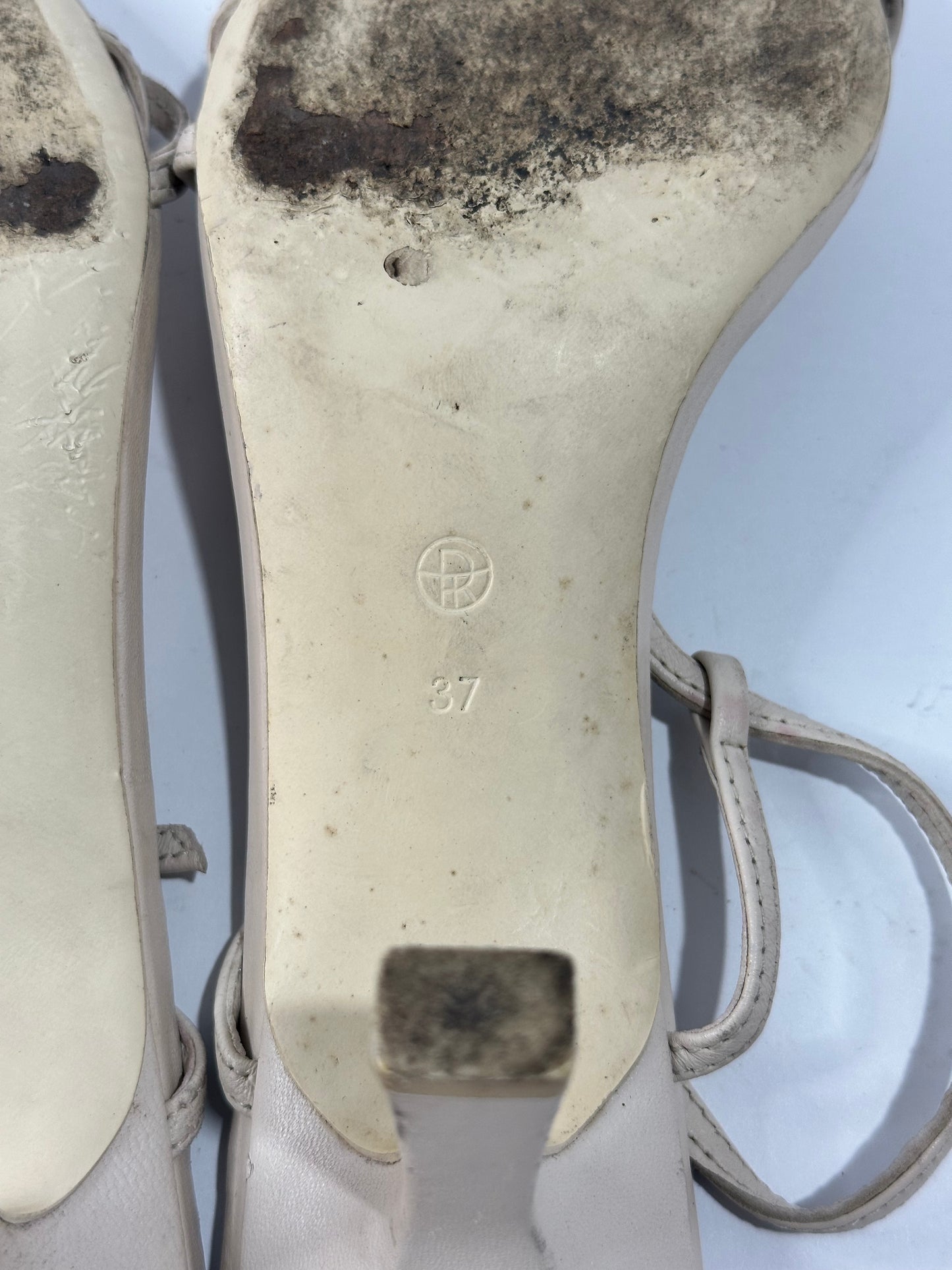 The Row White leather Bare Sandal Size 37 EU/ 7 US/ 4 UK