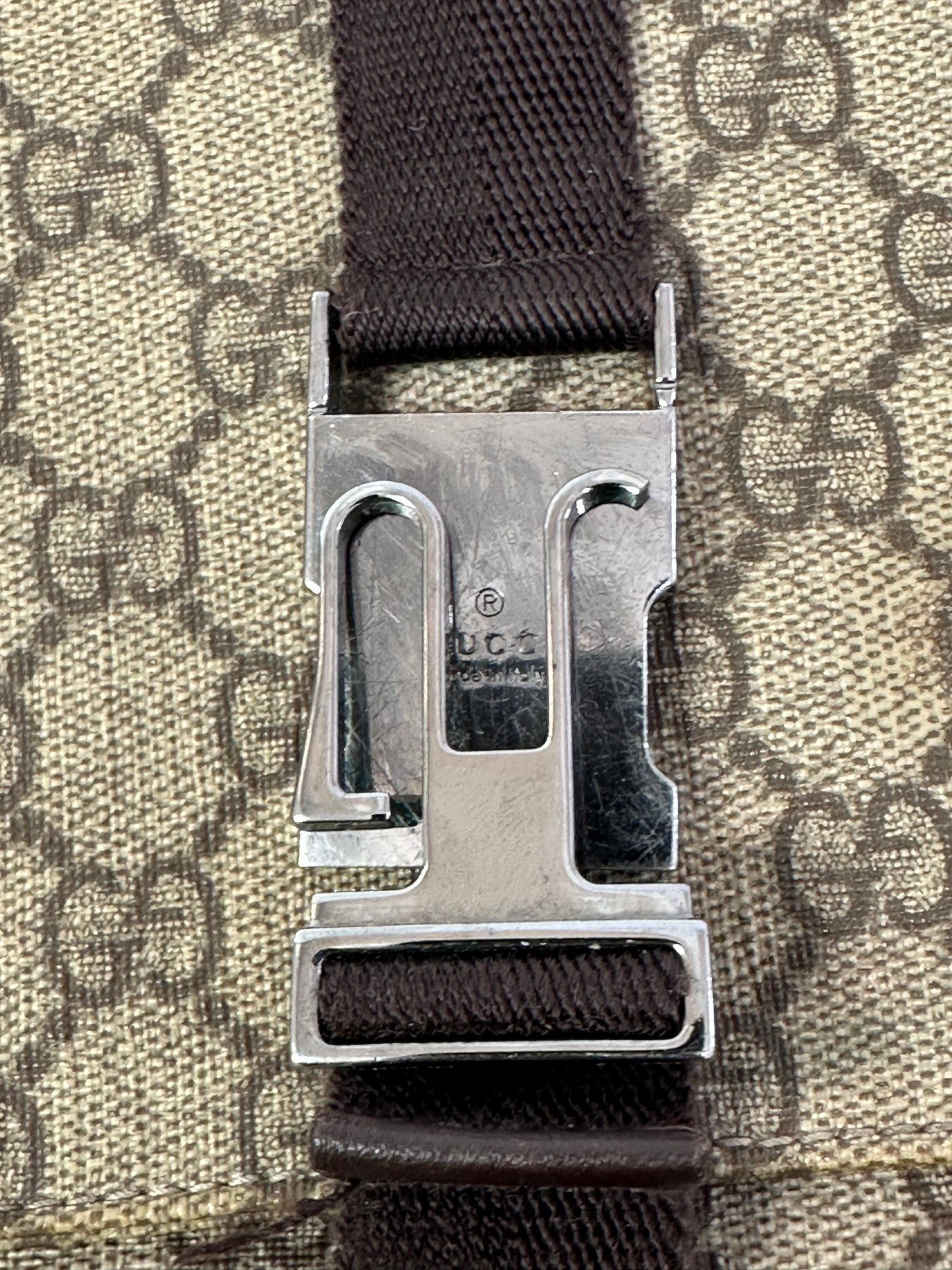Gucci Beige/Brown GG Supreme Canvas Double Buckle Flap Messenger Bag