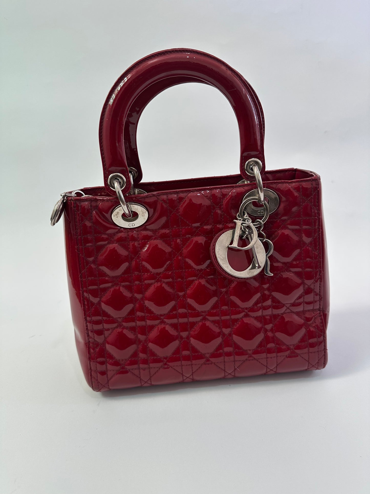 CHRISTIAN DIOR
Patent Cannage Medium Lady Dior Red