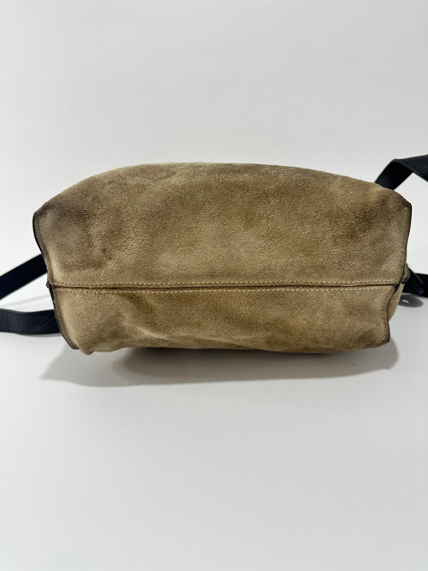 Loewe
Suede Flamenco Large