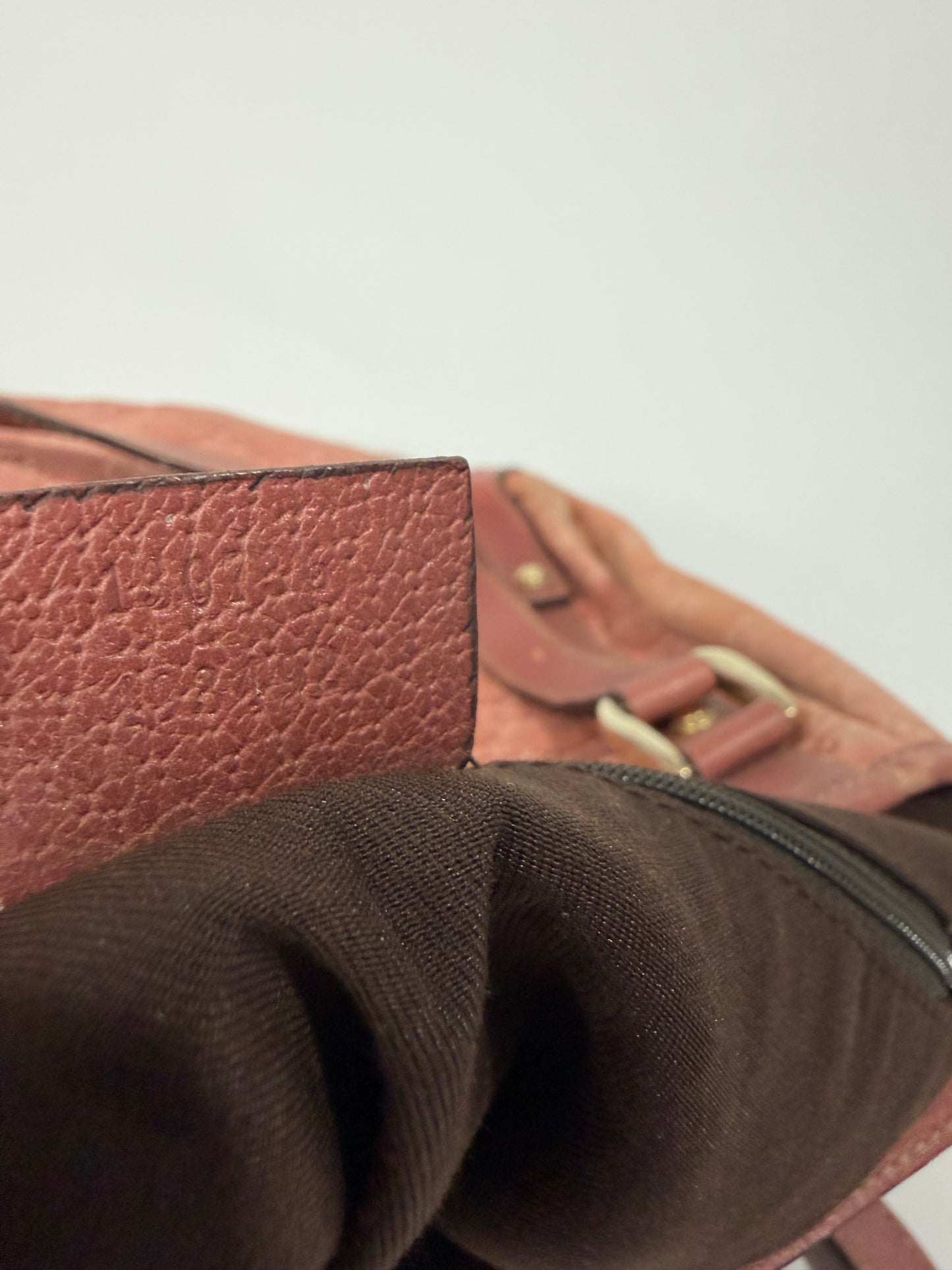 Gucci
GG Suede Medium Abbey Shoulder Bag
