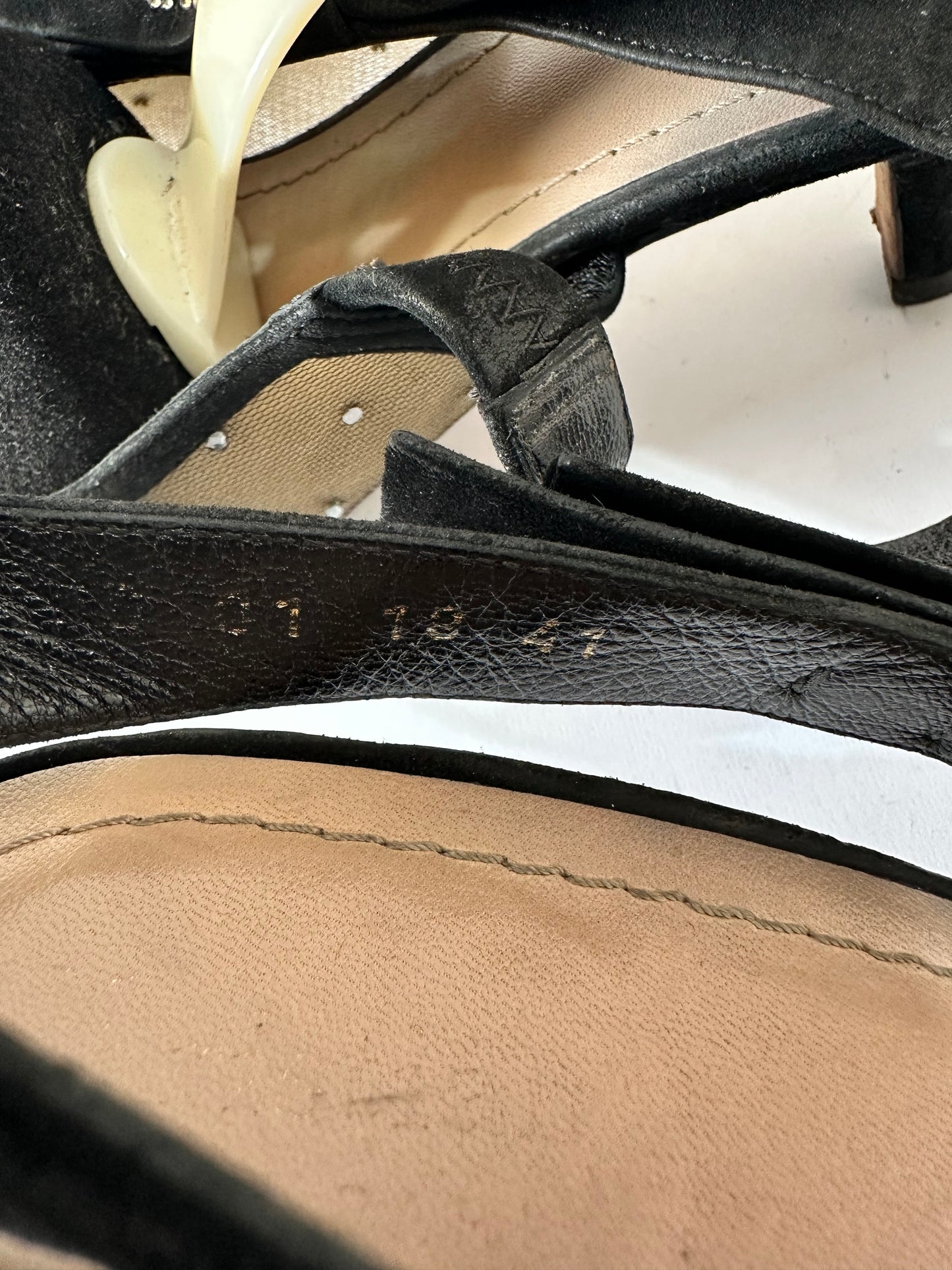 Christian Dior
Mesh Suede Crystal J'Adior Slingback 100mm Pumps 41 Black